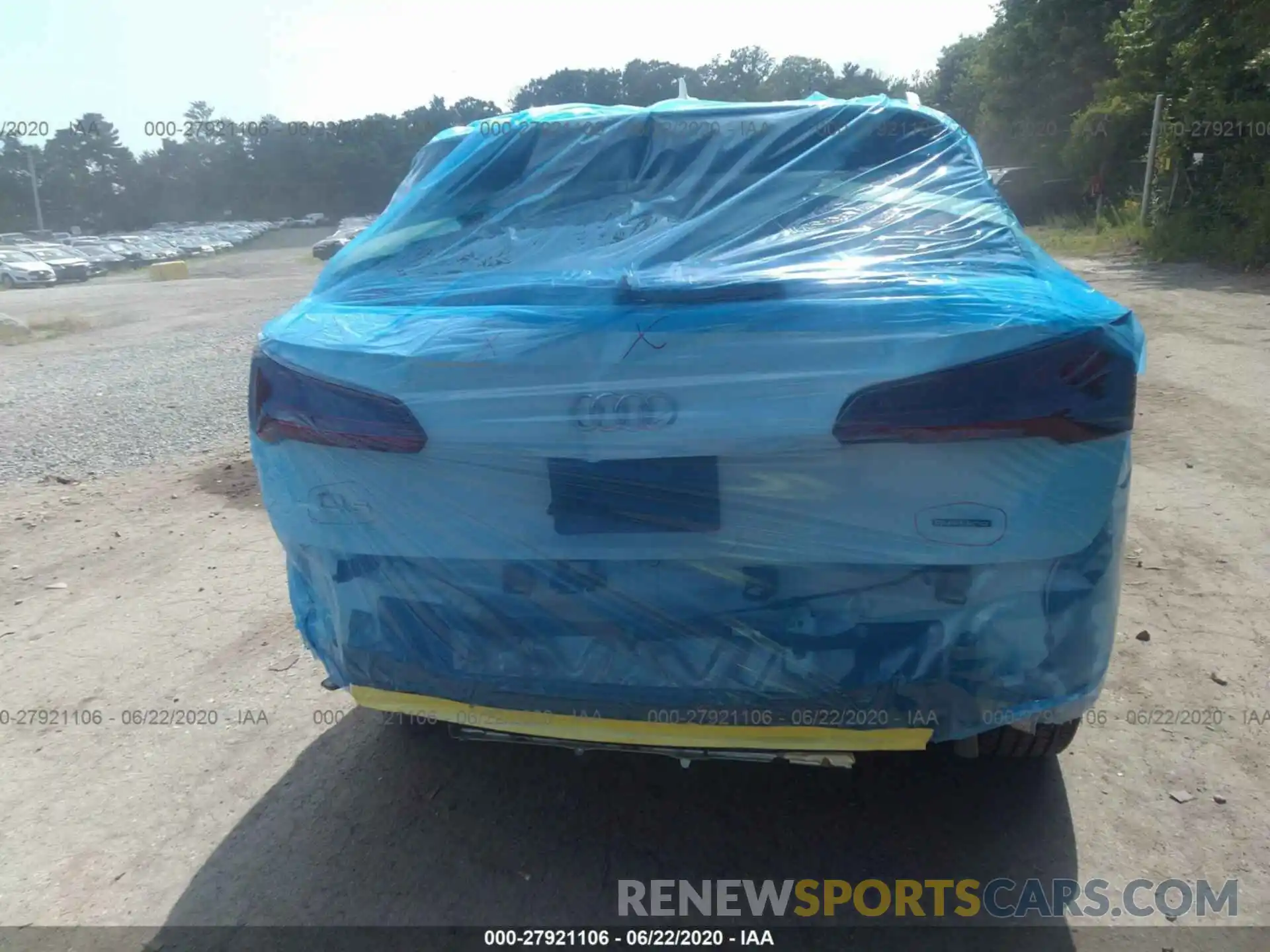 6 Photograph of a damaged car WA1BNAFY2L2058238 AUDI Q5 2020