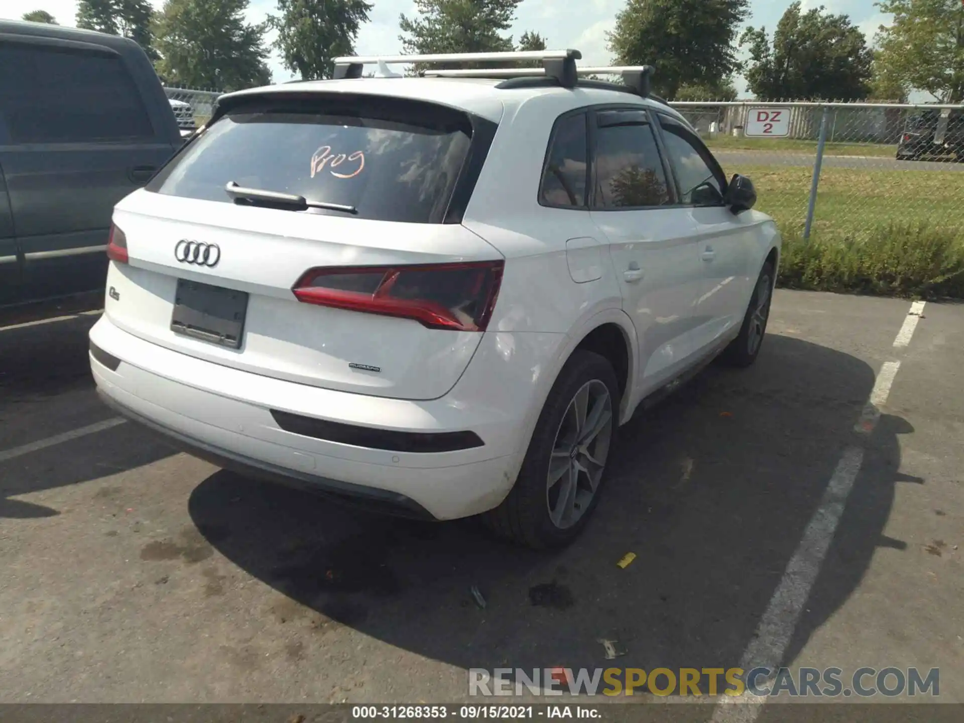 4 Фотография поврежденного автомобиля WA1BNAFY2L2068302 AUDI Q5 2020