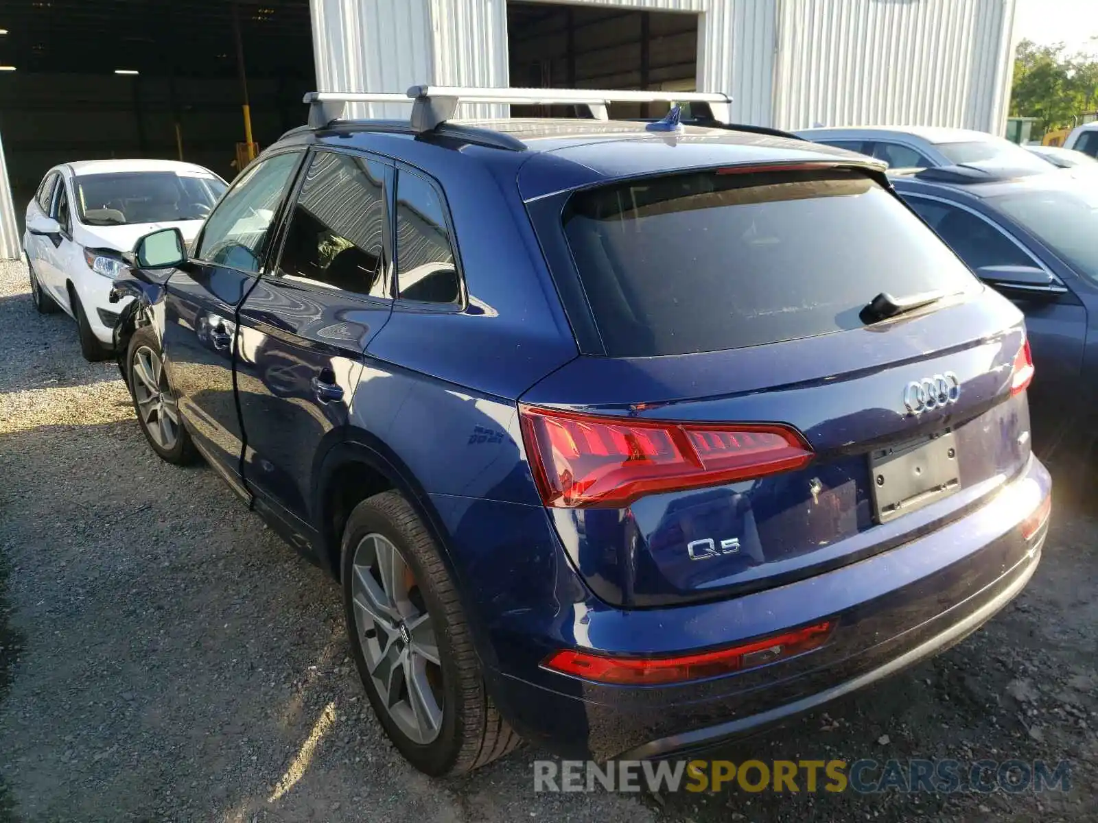 3 Photograph of a damaged car WA1BNAFY3L2002521 AUDI Q5 2020