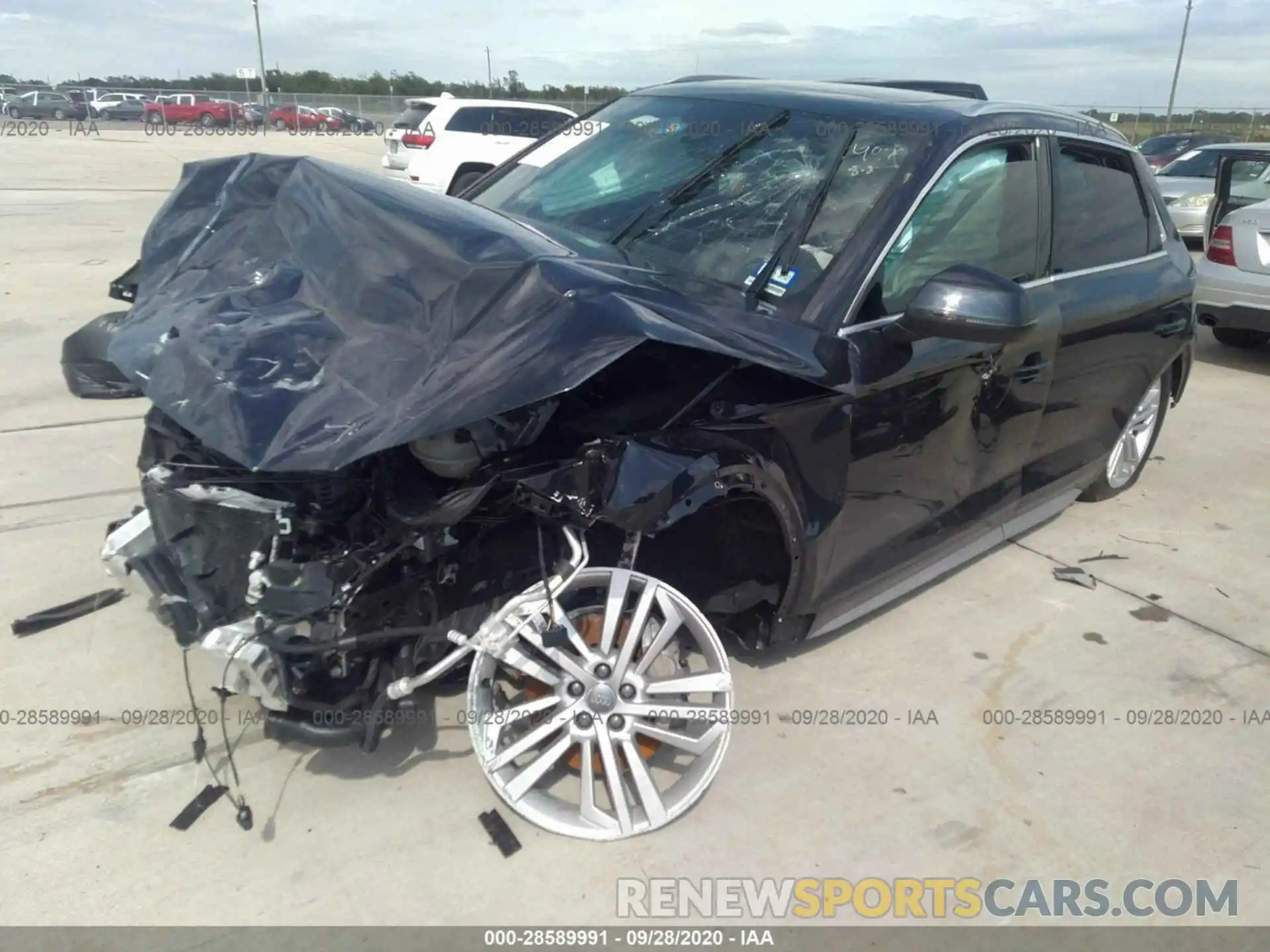 2 Photograph of a damaged car WA1BNAFY3L2014975 AUDI Q5 2020