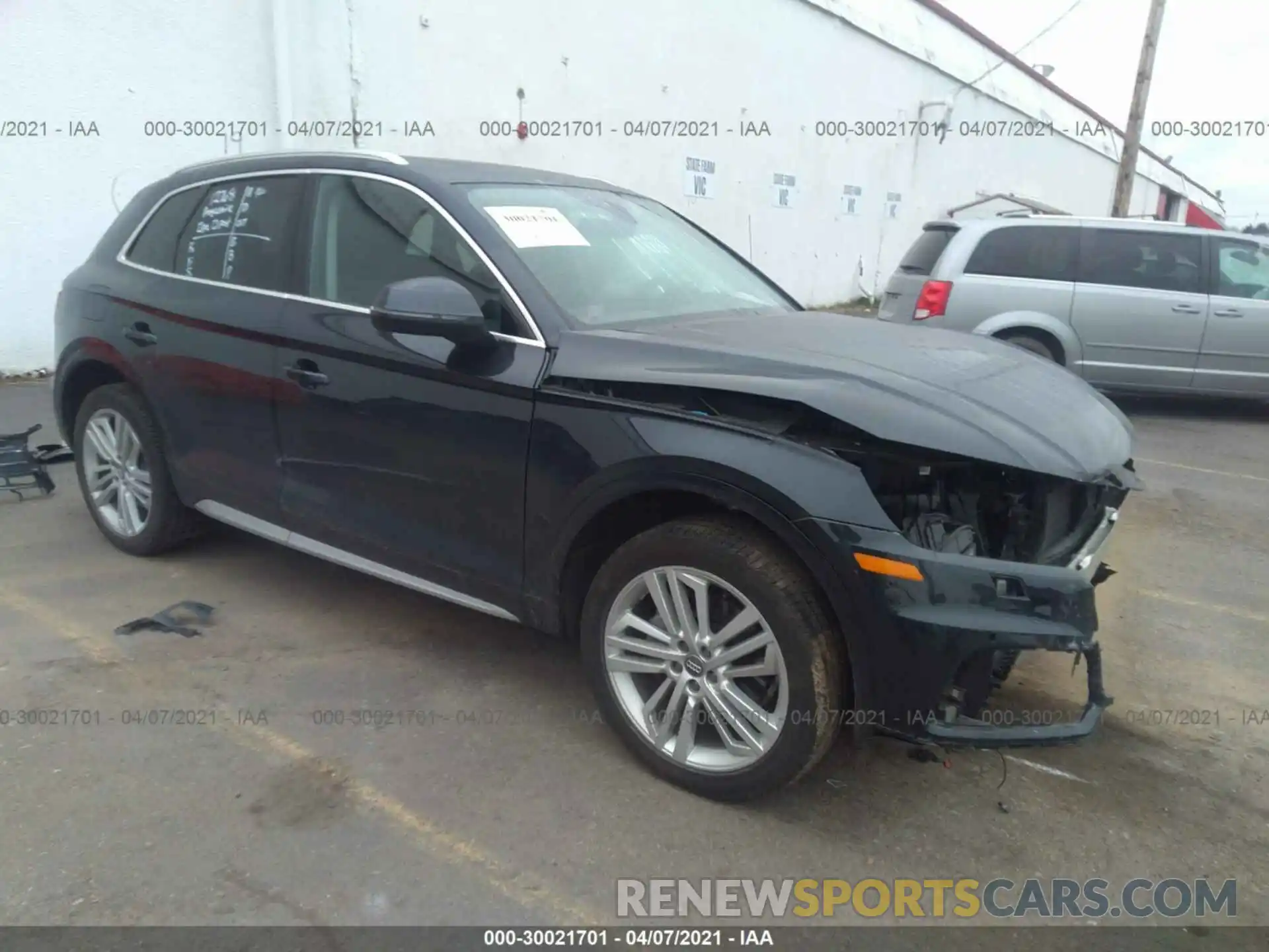 1 Photograph of a damaged car WA1BNAFY3L2020386 AUDI Q5 2020