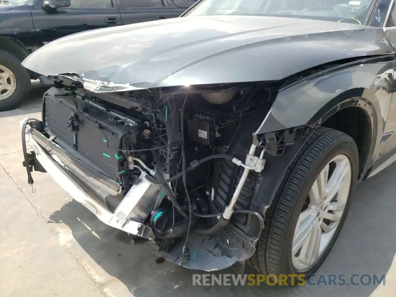 9 Photograph of a damaged car WA1BNAFY3L2022493 AUDI Q5 2020