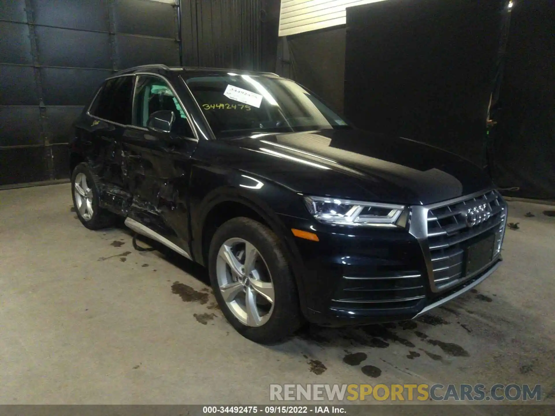 1 Photograph of a damaged car WA1BNAFY3L2033820 AUDI Q5 2020