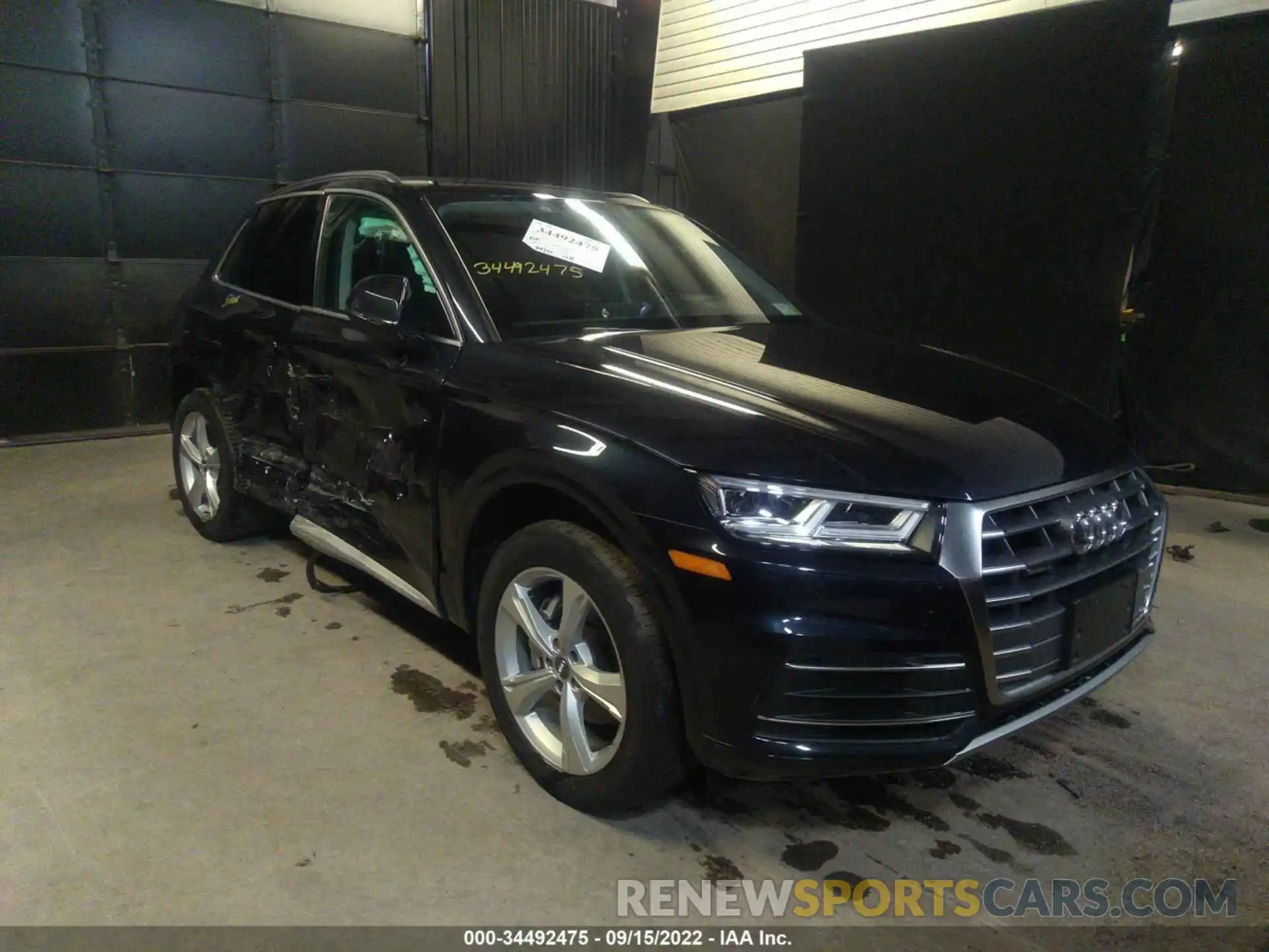 6 Photograph of a damaged car WA1BNAFY3L2033820 AUDI Q5 2020