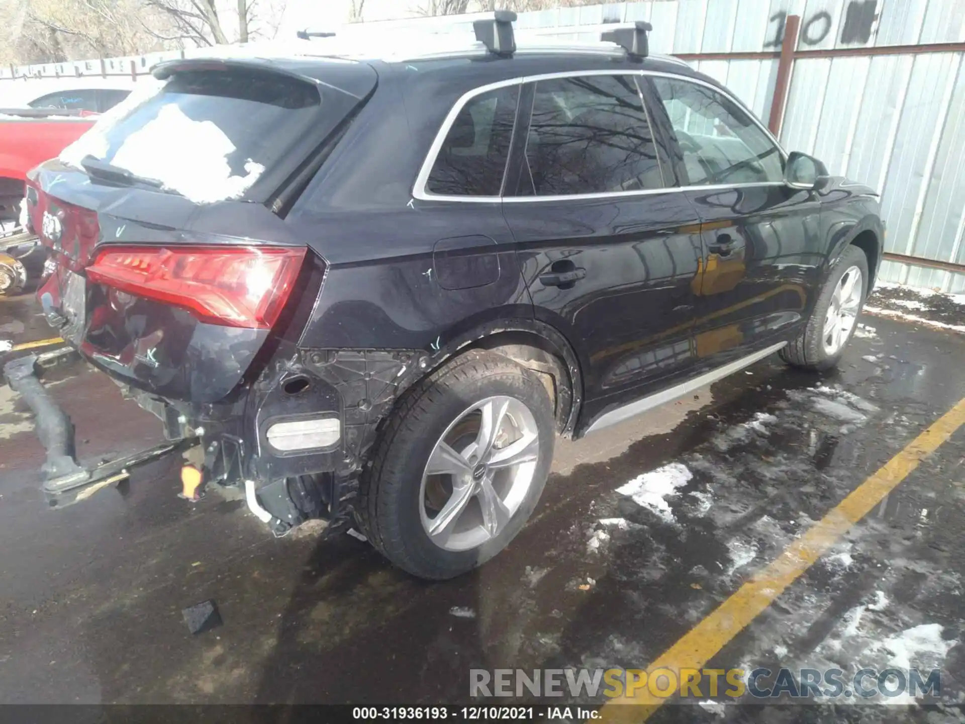 4 Photograph of a damaged car WA1BNAFY3L2041092 AUDI Q5 2020