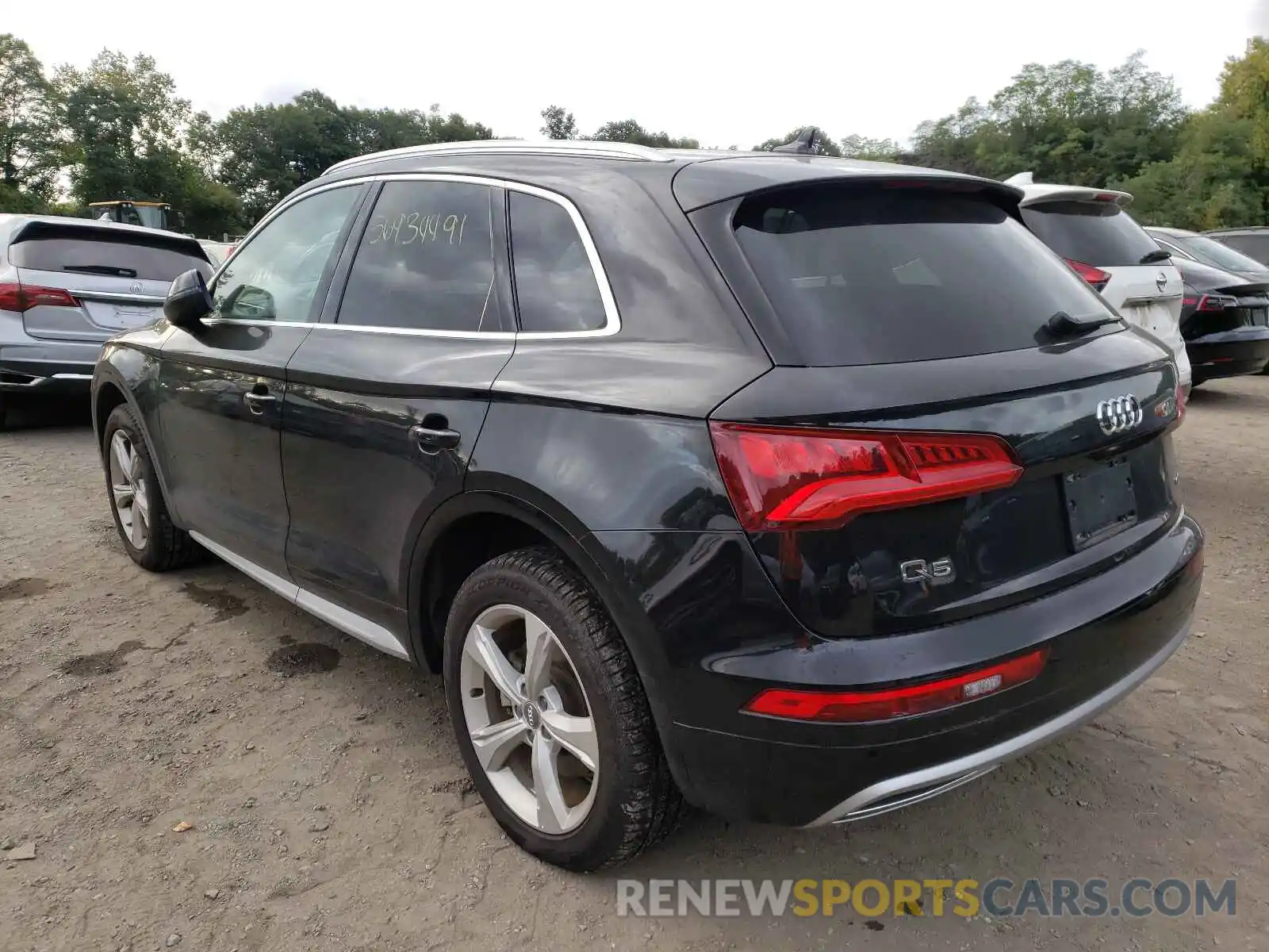 3 Фотография поврежденного автомобиля WA1BNAFY3L2041657 AUDI Q5 2020