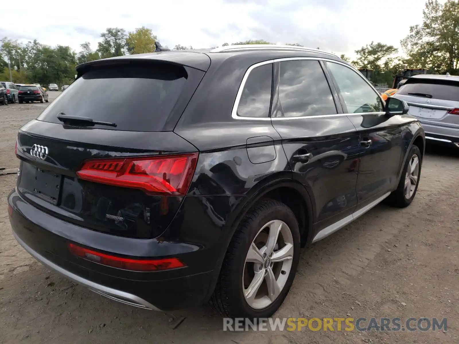 4 Фотография поврежденного автомобиля WA1BNAFY3L2041657 AUDI Q5 2020