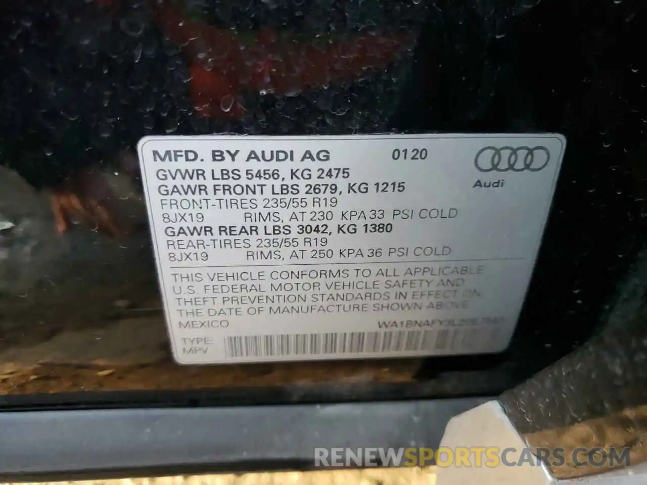 10 Photograph of a damaged car WA1BNAFY3L2057843 AUDI Q5 2020