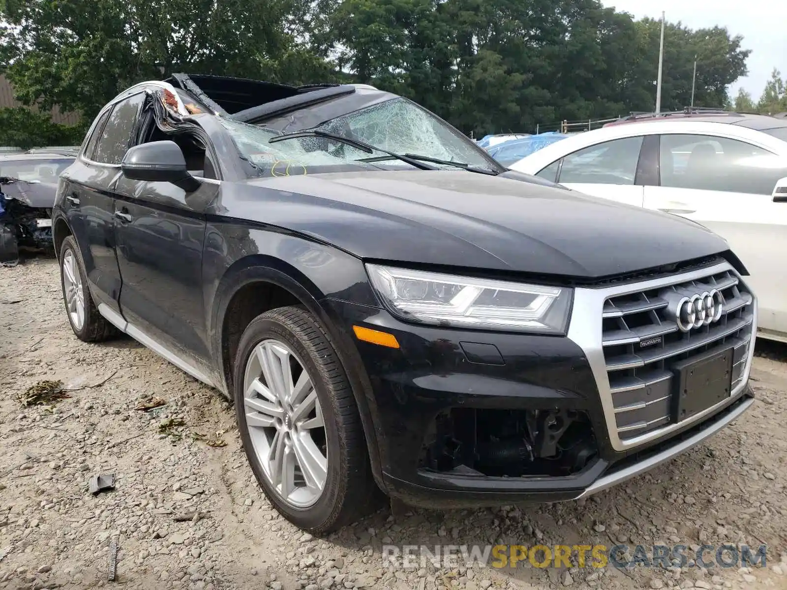 1 Фотография поврежденного автомобиля WA1BNAFY3L2058927 AUDI Q5 2020