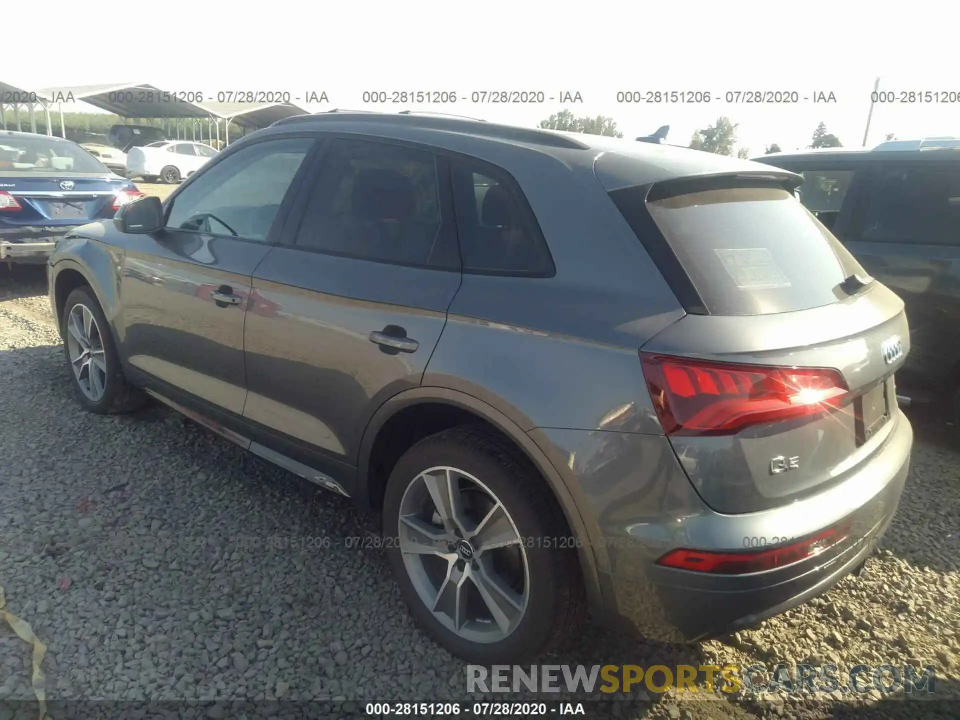 3 Фотография поврежденного автомобиля WA1BNAFY3L2062489 AUDI Q5 2020