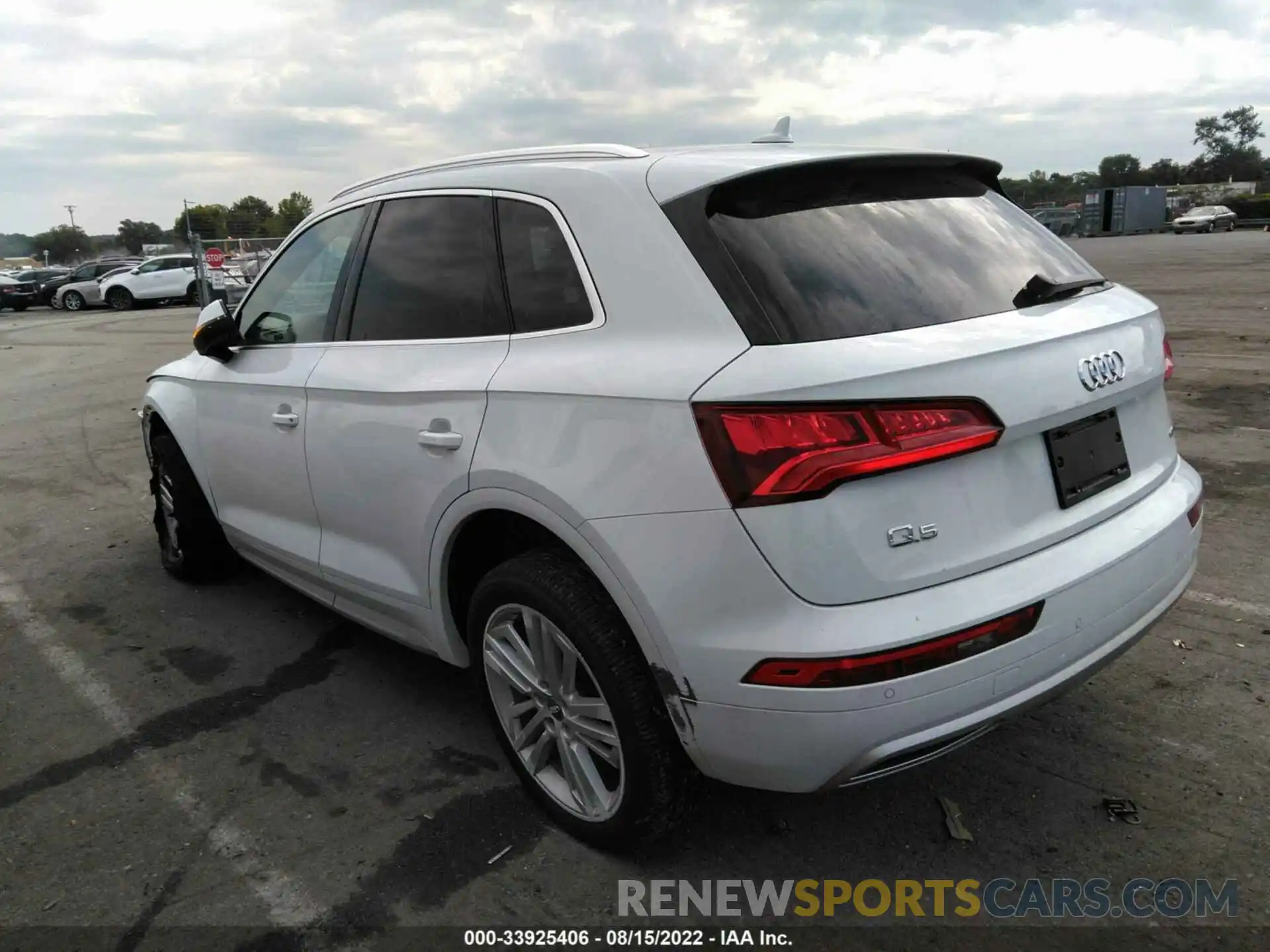 3 Фотография поврежденного автомобиля WA1BNAFY3L2071337 AUDI Q5 2020