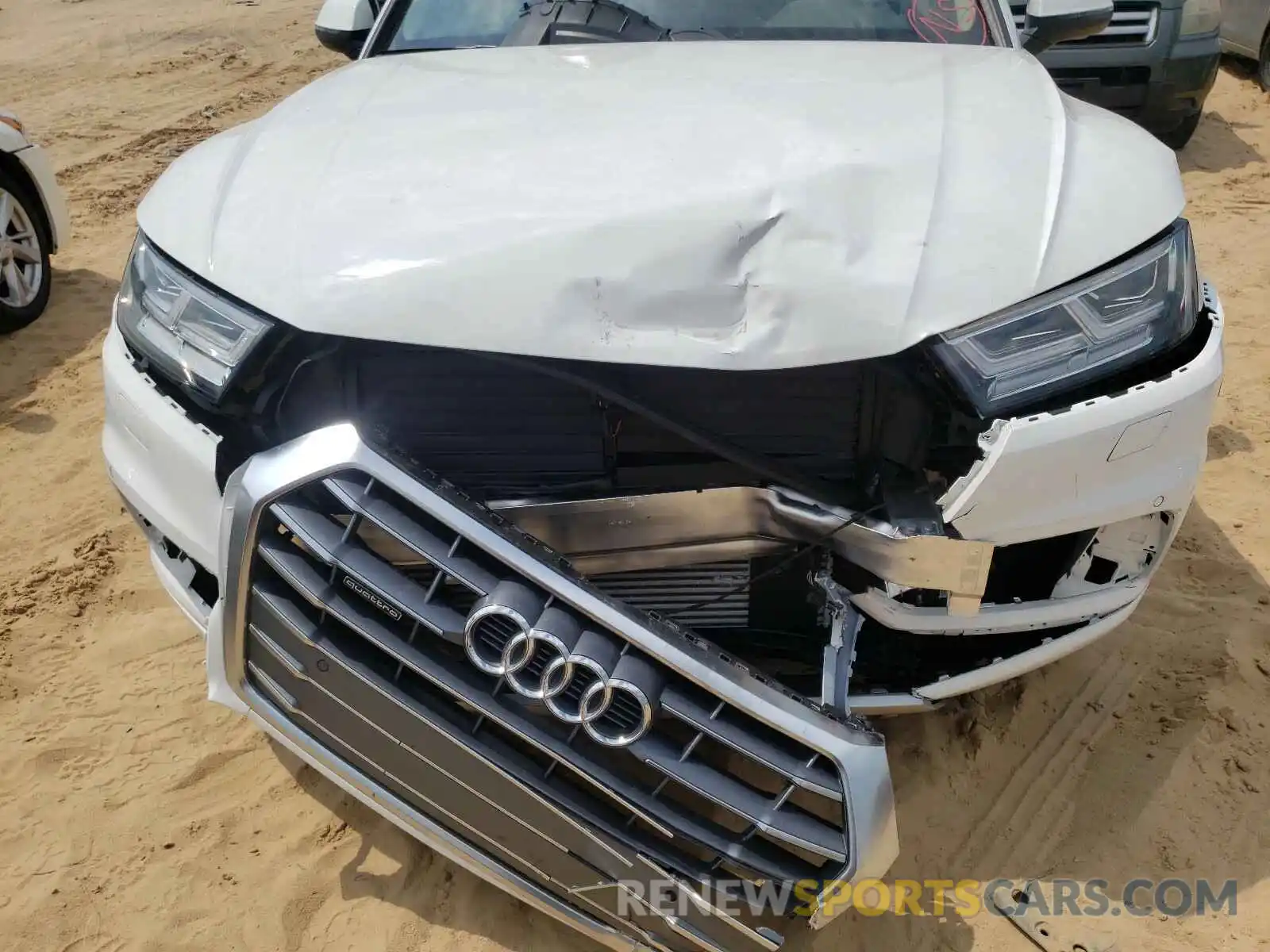 9 Photograph of a damaged car WA1BNAFY3L2108077 AUDI Q5 2020