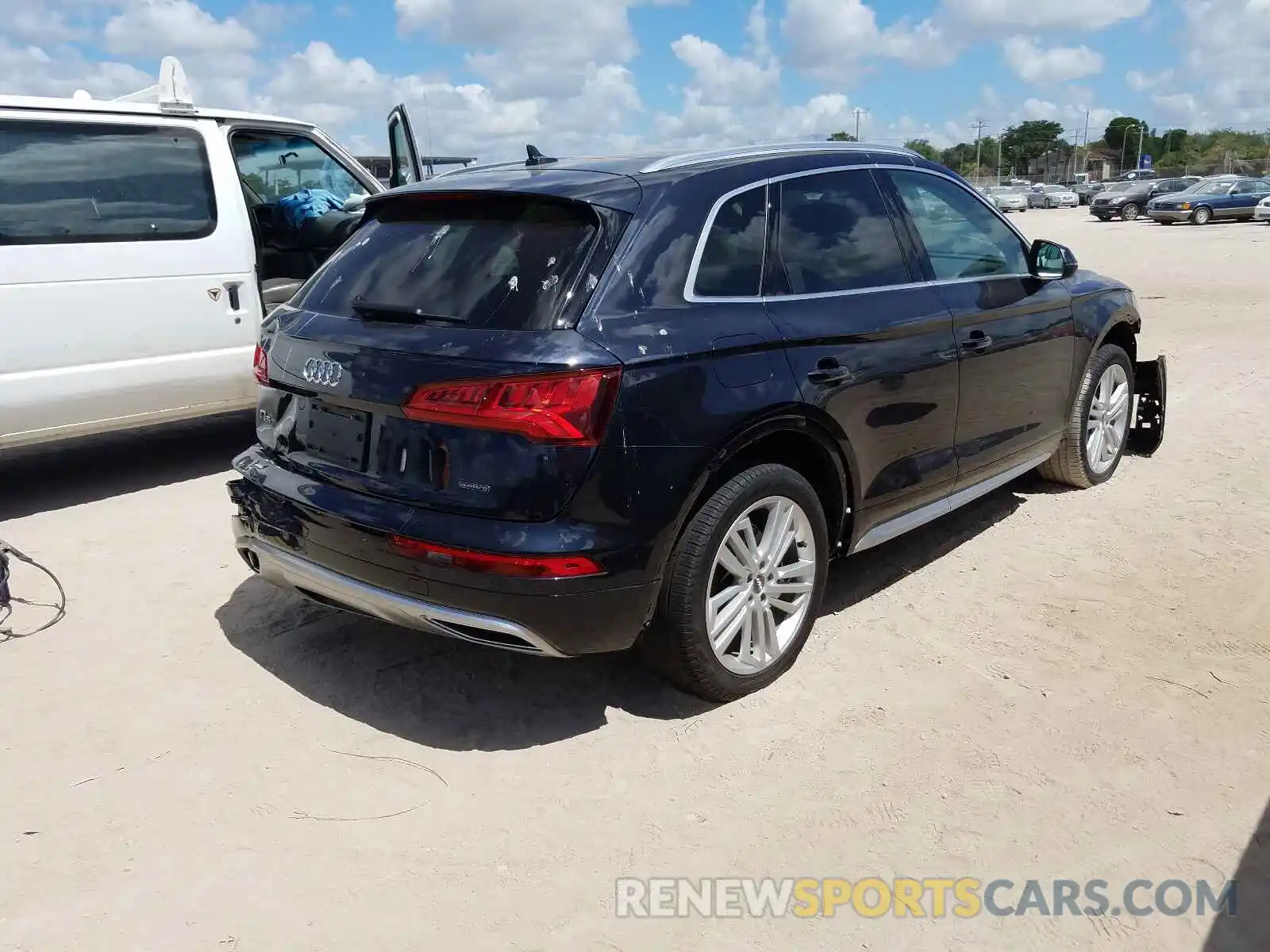 4 Фотография поврежденного автомобиля WA1BNAFY4L2017223 AUDI Q5 2020