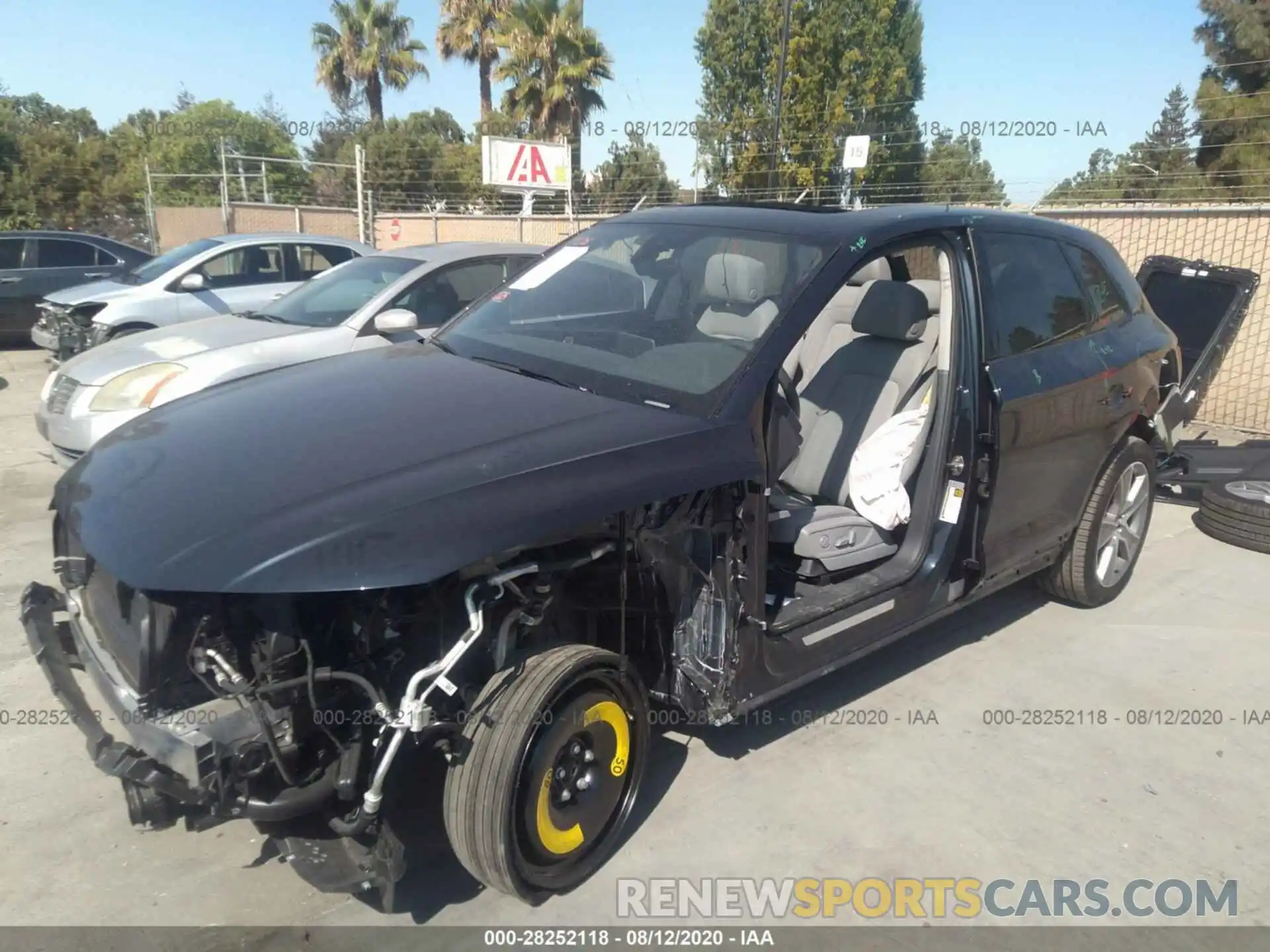 2 Photograph of a damaged car WA1BNAFY4L2047094 AUDI Q5 2020