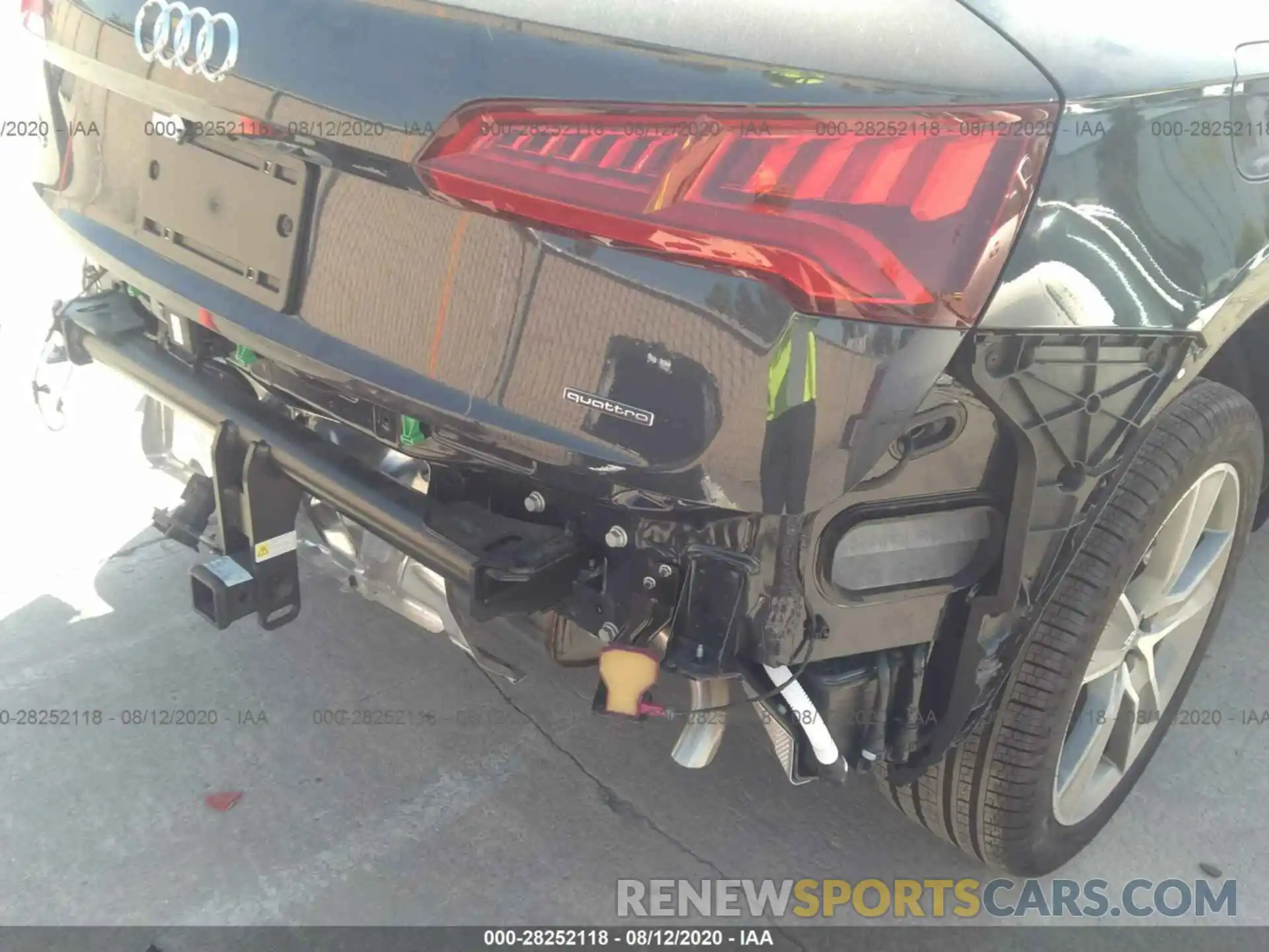 6 Photograph of a damaged car WA1BNAFY4L2047094 AUDI Q5 2020