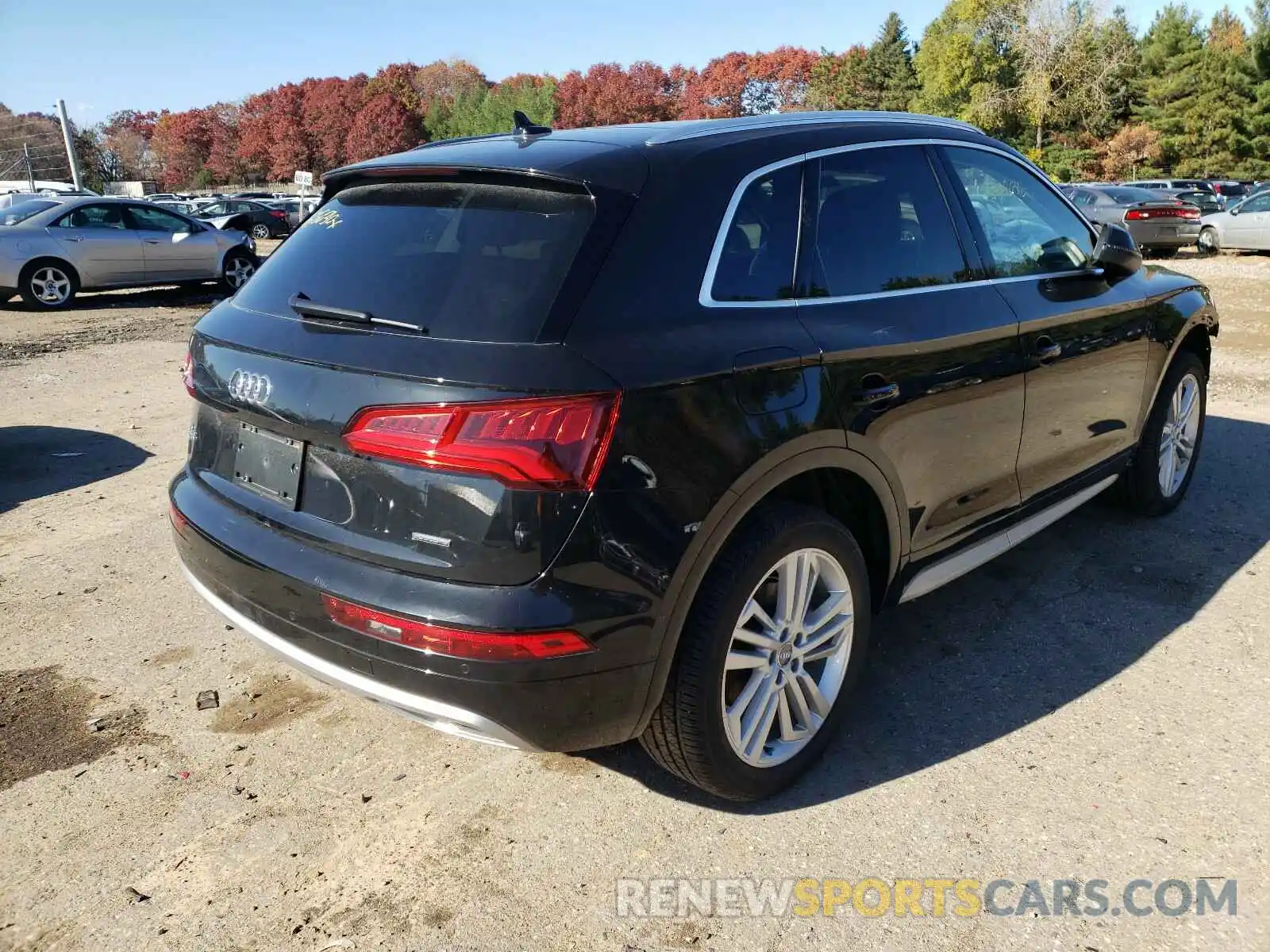 4 Photograph of a damaged car WA1BNAFY4L2076322 AUDI Q5 2020