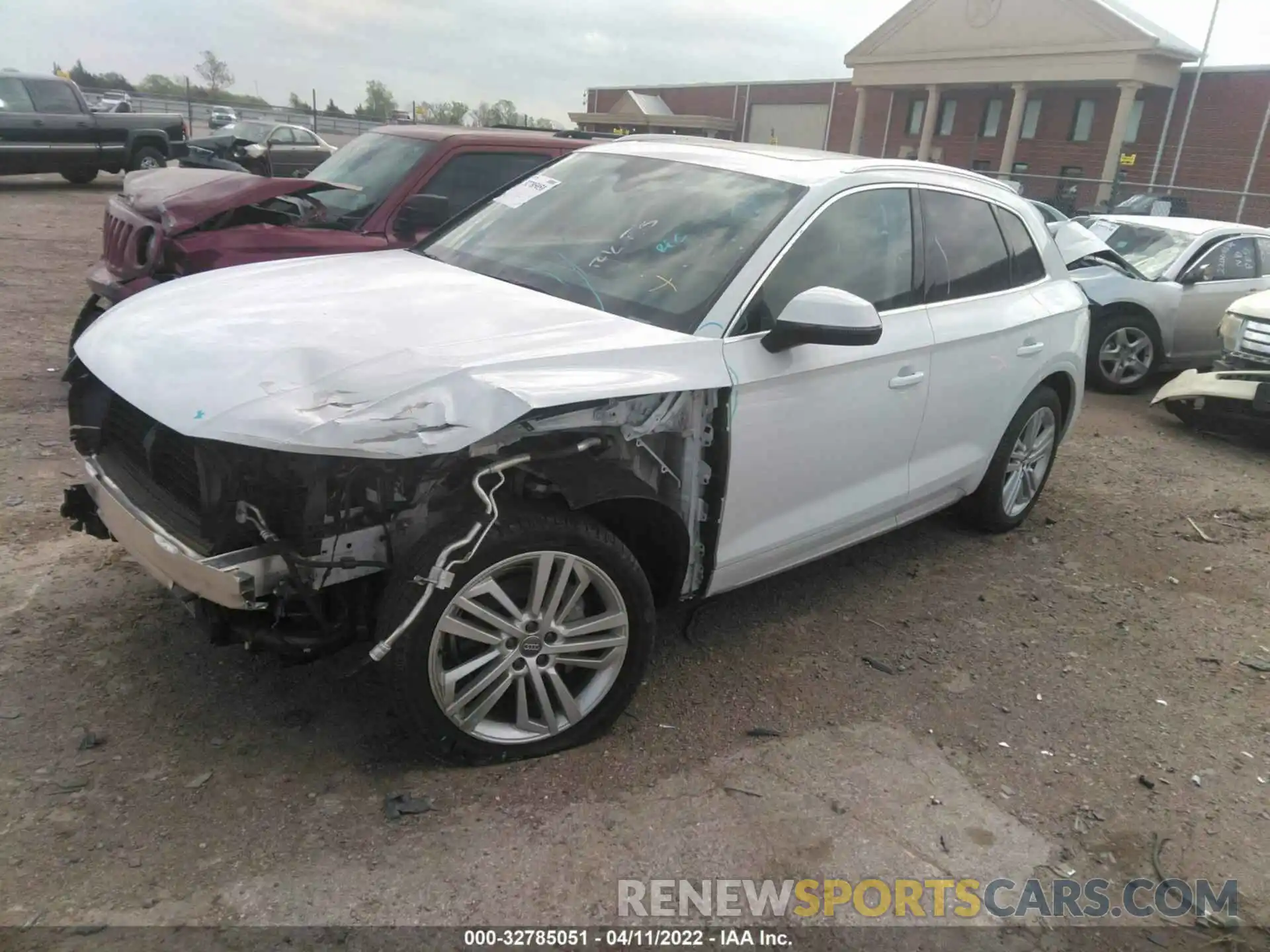 2 Фотография поврежденного автомобиля WA1BNAFY5L2024178 AUDI Q5 2020