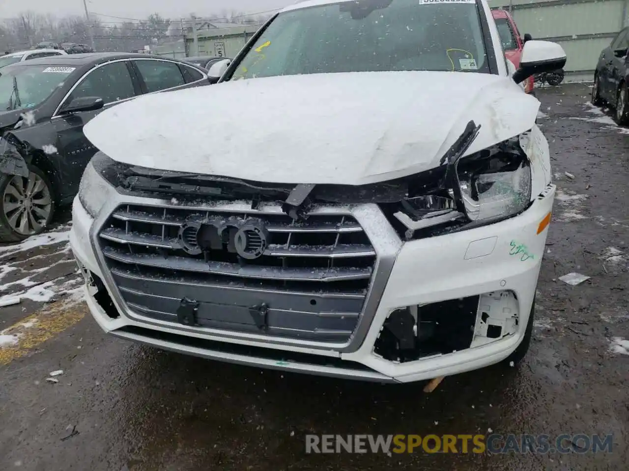 9 Photograph of a damaged car WA1BNAFY5L2041448 AUDI Q5 2020