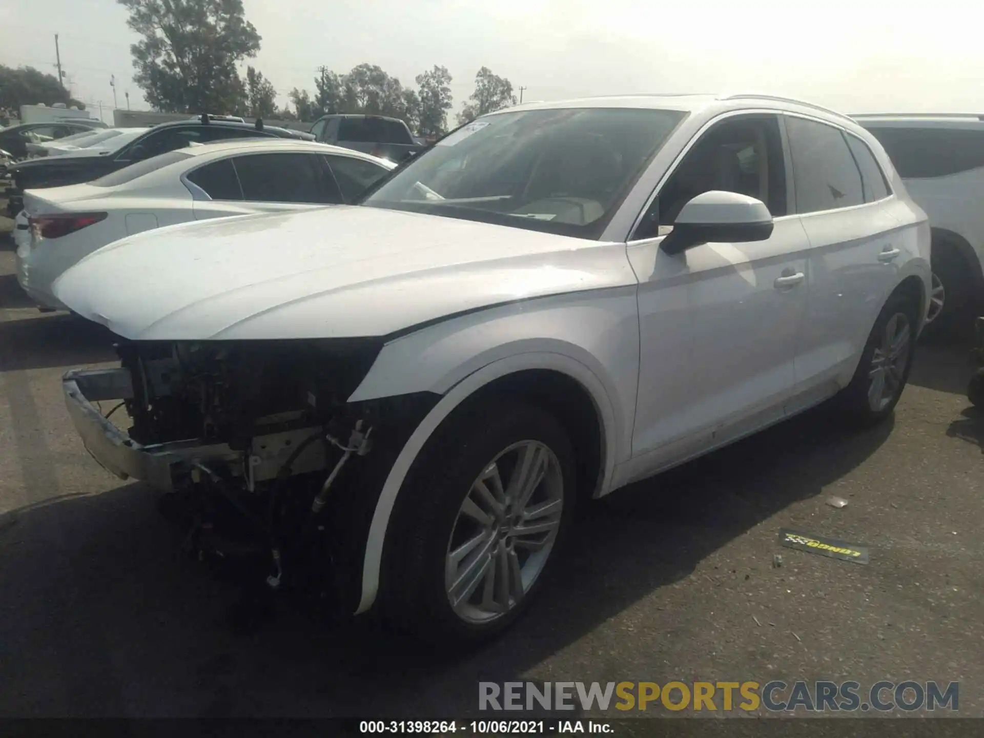 2 Photograph of a damaged car WA1BNAFY5L2057701 AUDI Q5 2020