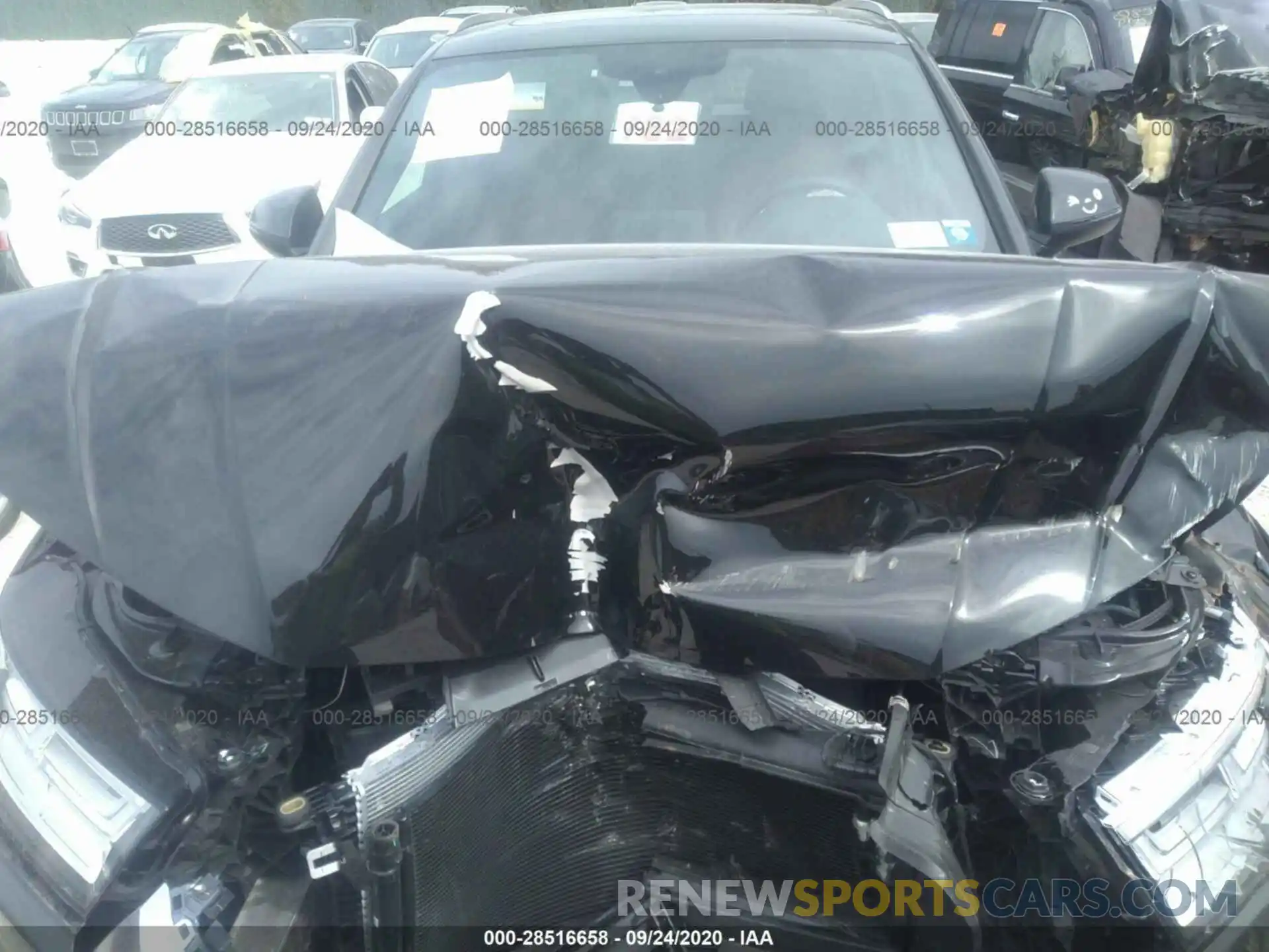 10 Photograph of a damaged car WA1BNAFY5L2071386 AUDI Q5 2020