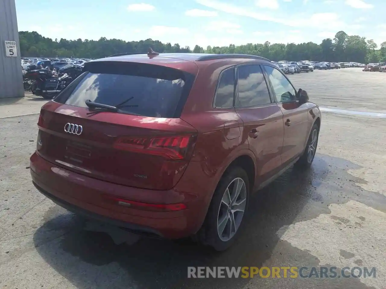 4 Photograph of a damaged car WA1BNAFY5L2080606 AUDI Q5 2020