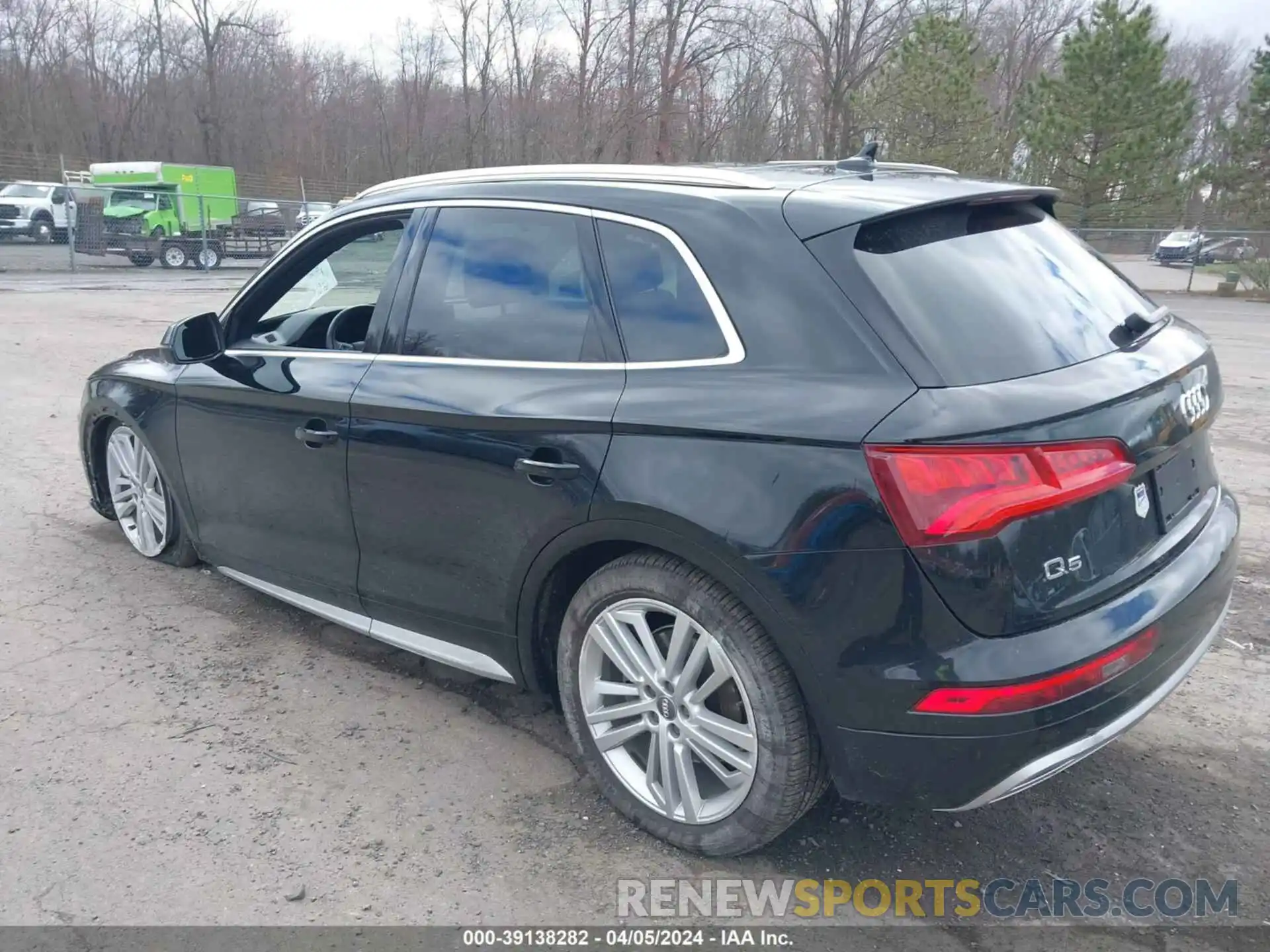 3 Photograph of a damaged car WA1BNAFY5L2089693 AUDI Q5 2020