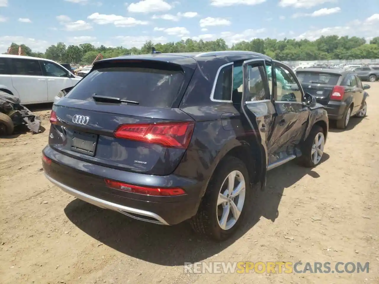 4 Photograph of a damaged car WA1BNAFY5L2092271 AUDI Q5 2020