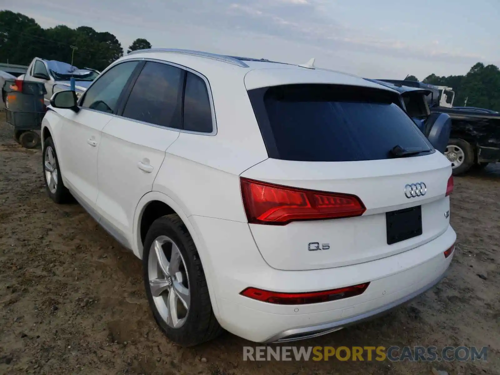 3 Фотография поврежденного автомобиля WA1BNAFY5L2092626 AUDI Q5 2020