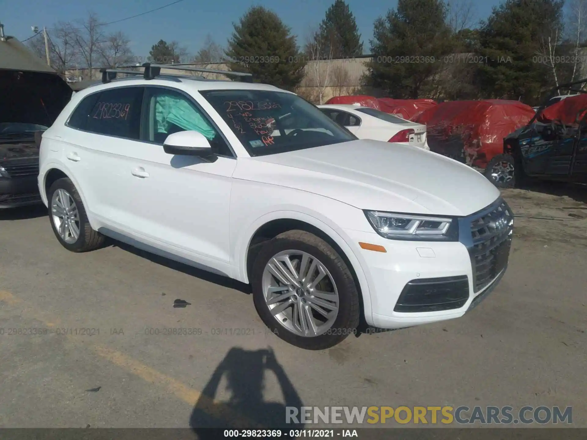 1 Photograph of a damaged car WA1BNAFY6L2036209 AUDI Q5 2020