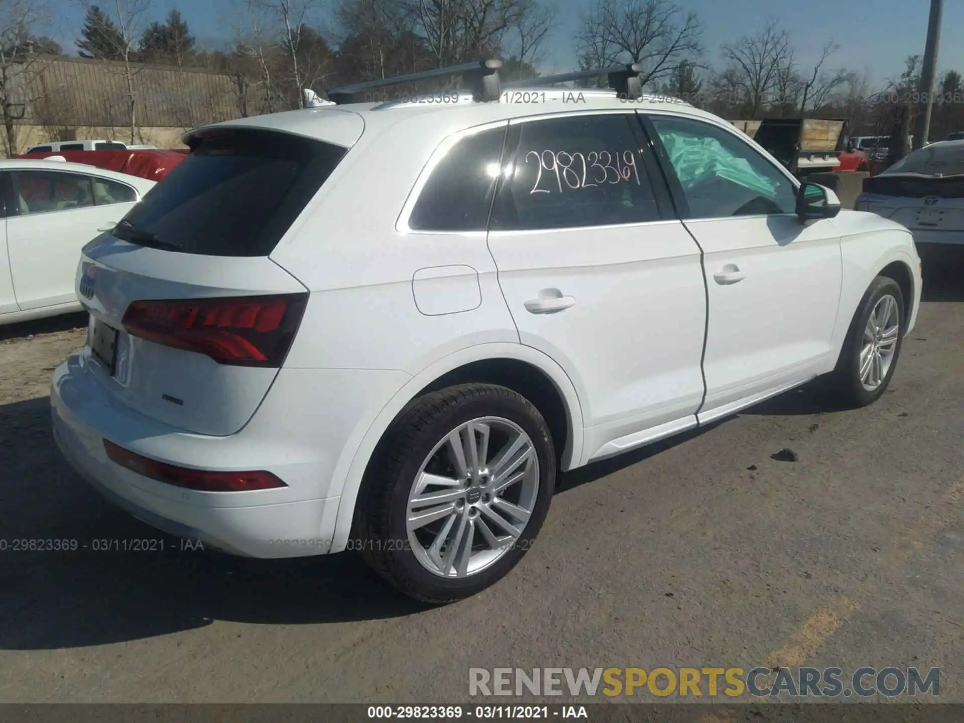 4 Photograph of a damaged car WA1BNAFY6L2036209 AUDI Q5 2020