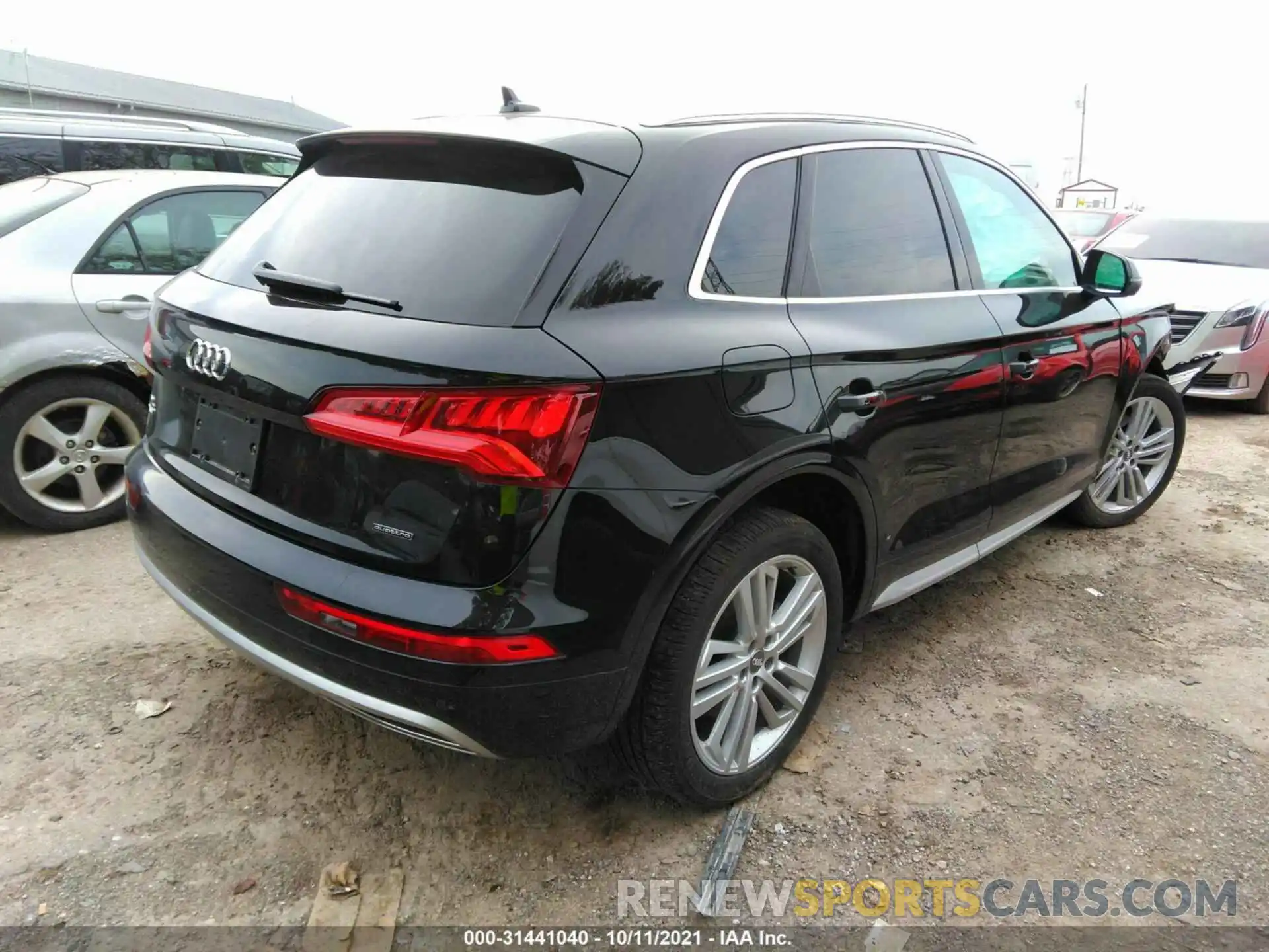 4 Photograph of a damaged car WA1BNAFY6L2057125 AUDI Q5 2020