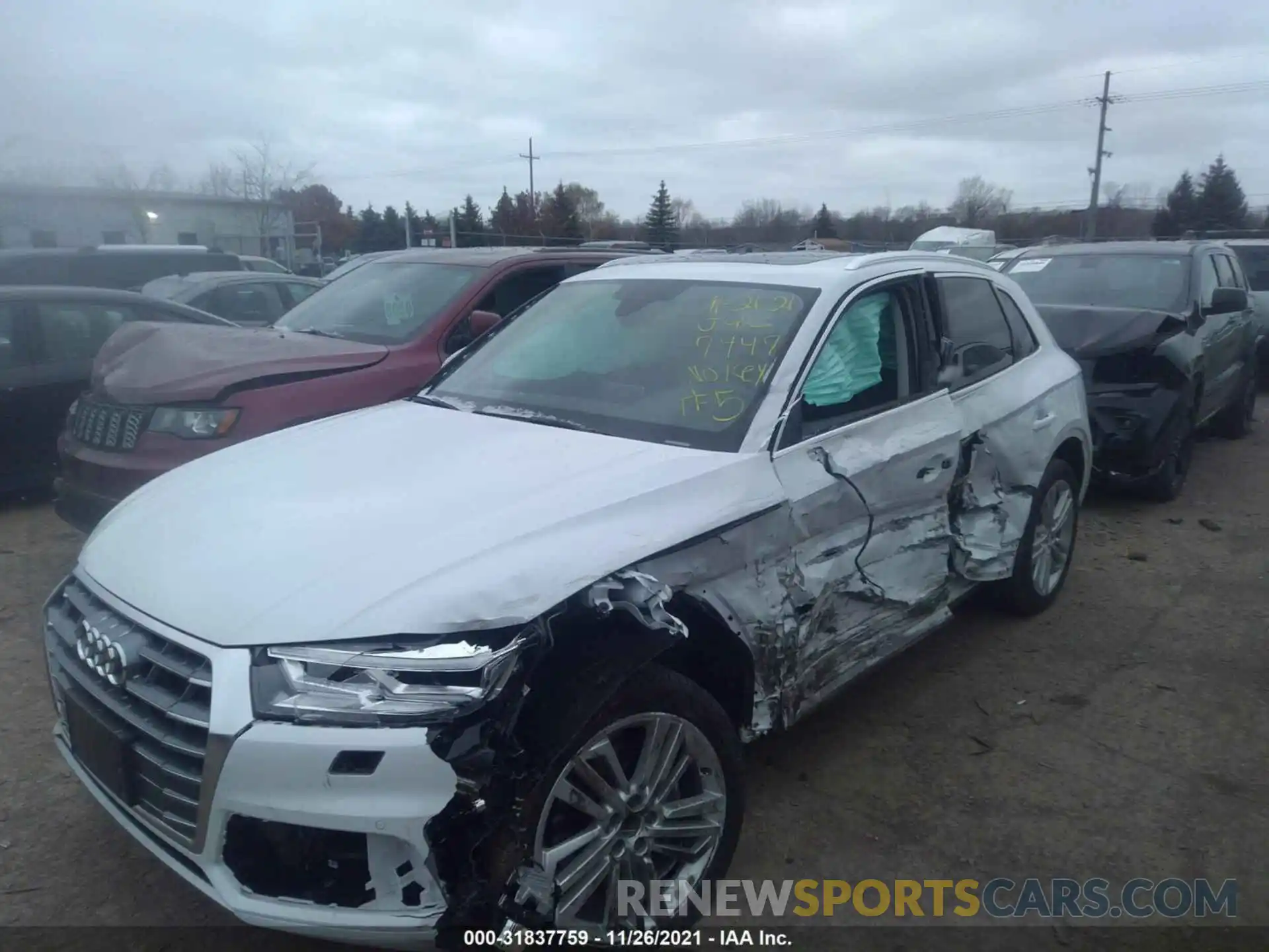 2 Фотография поврежденного автомобиля WA1BNAFY6L2057447 AUDI Q5 2020