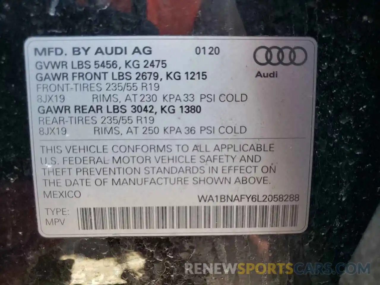 10 Photograph of a damaged car WA1BNAFY6L2058288 AUDI Q5 2020