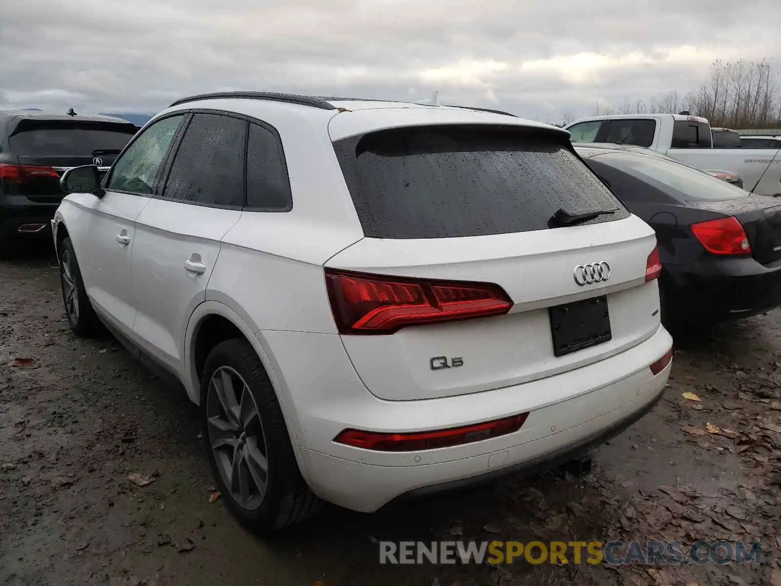 3 Photograph of a damaged car WA1BNAFY6L2061997 AUDI Q5 2020