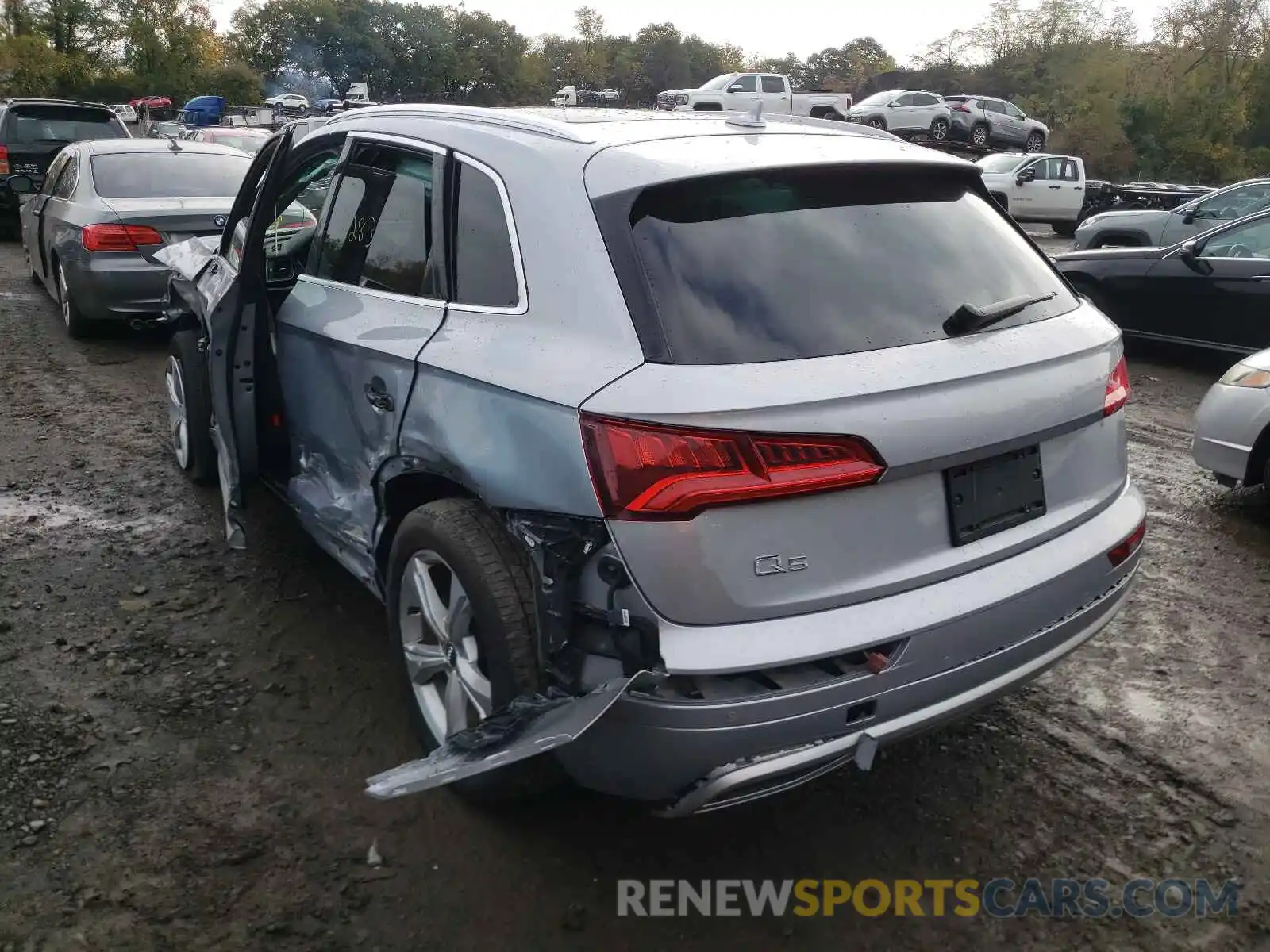 3 Photograph of a damaged car WA1BNAFY7L2012145 AUDI Q5 2020