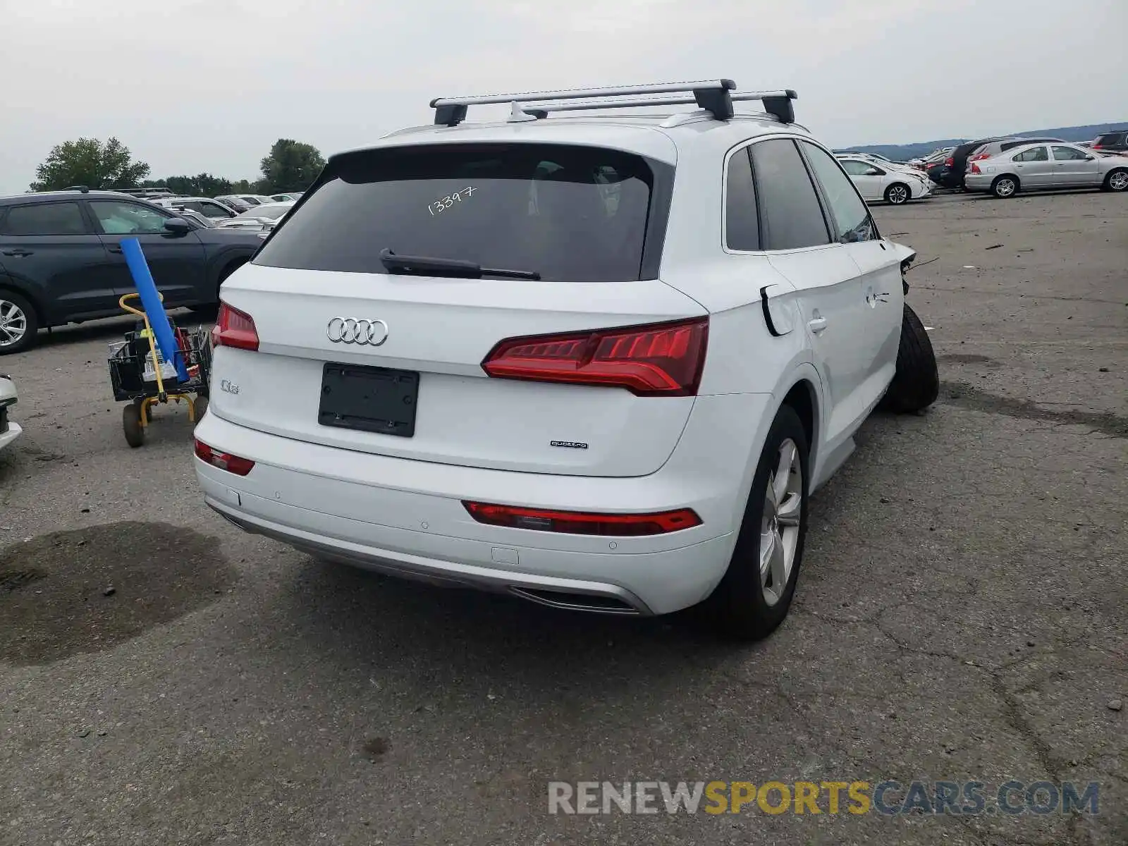 4 Photograph of a damaged car WA1BNAFY7L2012873 AUDI Q5 2020