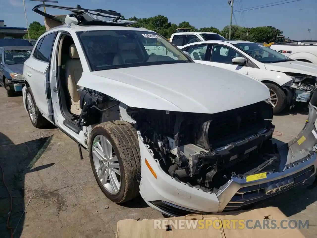 1 Photograph of a damaged car WA1BNAFY7L2076279 AUDI Q5 2020