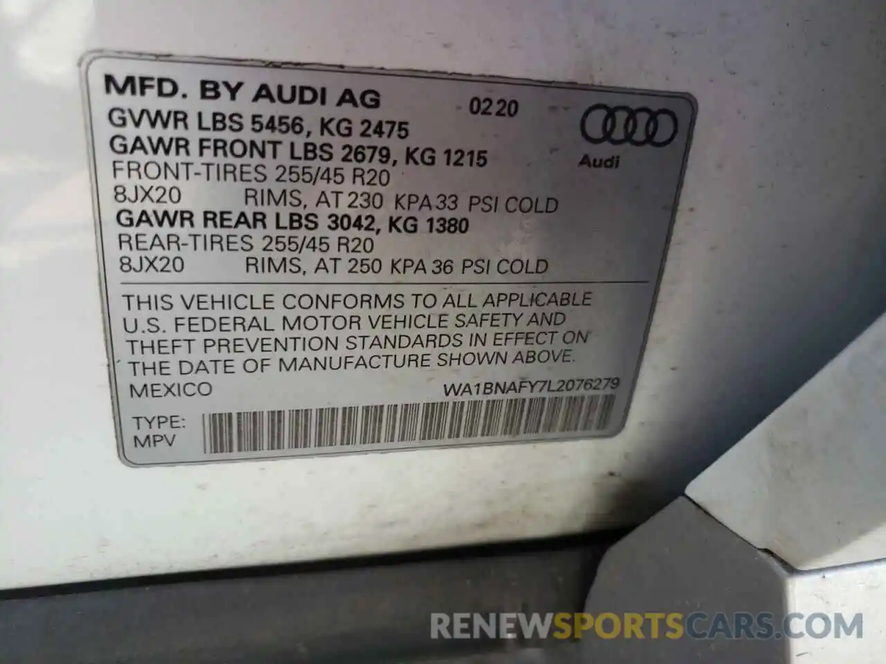 10 Photograph of a damaged car WA1BNAFY7L2076279 AUDI Q5 2020