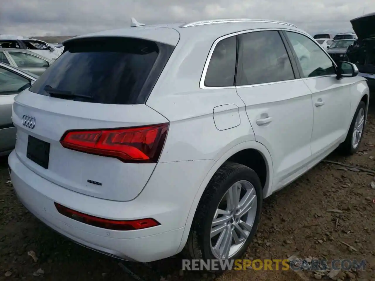 4 Фотография поврежденного автомобиля WA1BNAFY7L2098475 AUDI Q5 2020