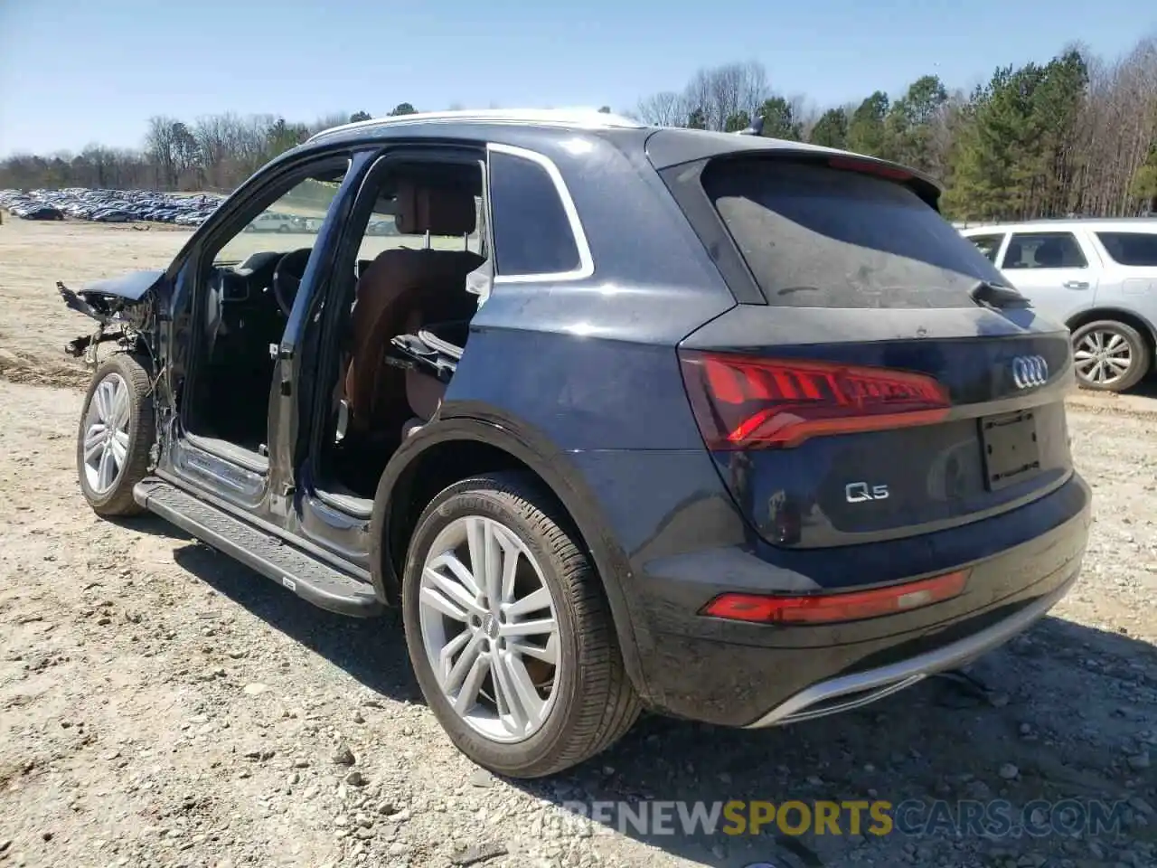 3 Photograph of a damaged car WA1BNAFY8L2072287 AUDI Q5 2020