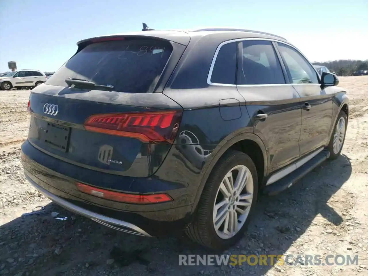 4 Фотография поврежденного автомобиля WA1BNAFY8L2072287 AUDI Q5 2020