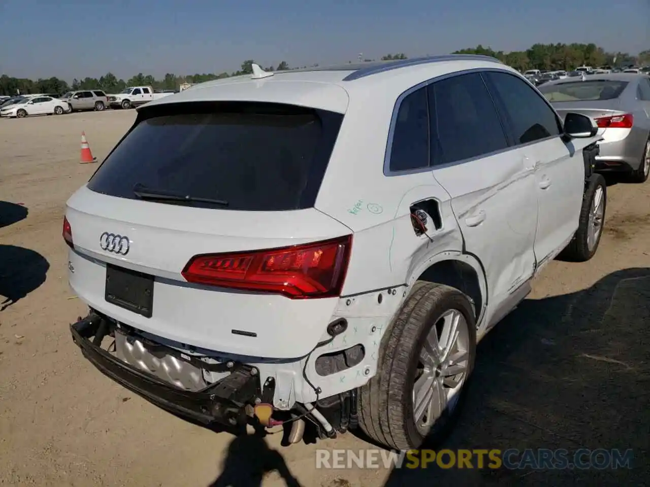 4 Фотография поврежденного автомобиля WA1BNAFY9L2018058 AUDI Q5 2020