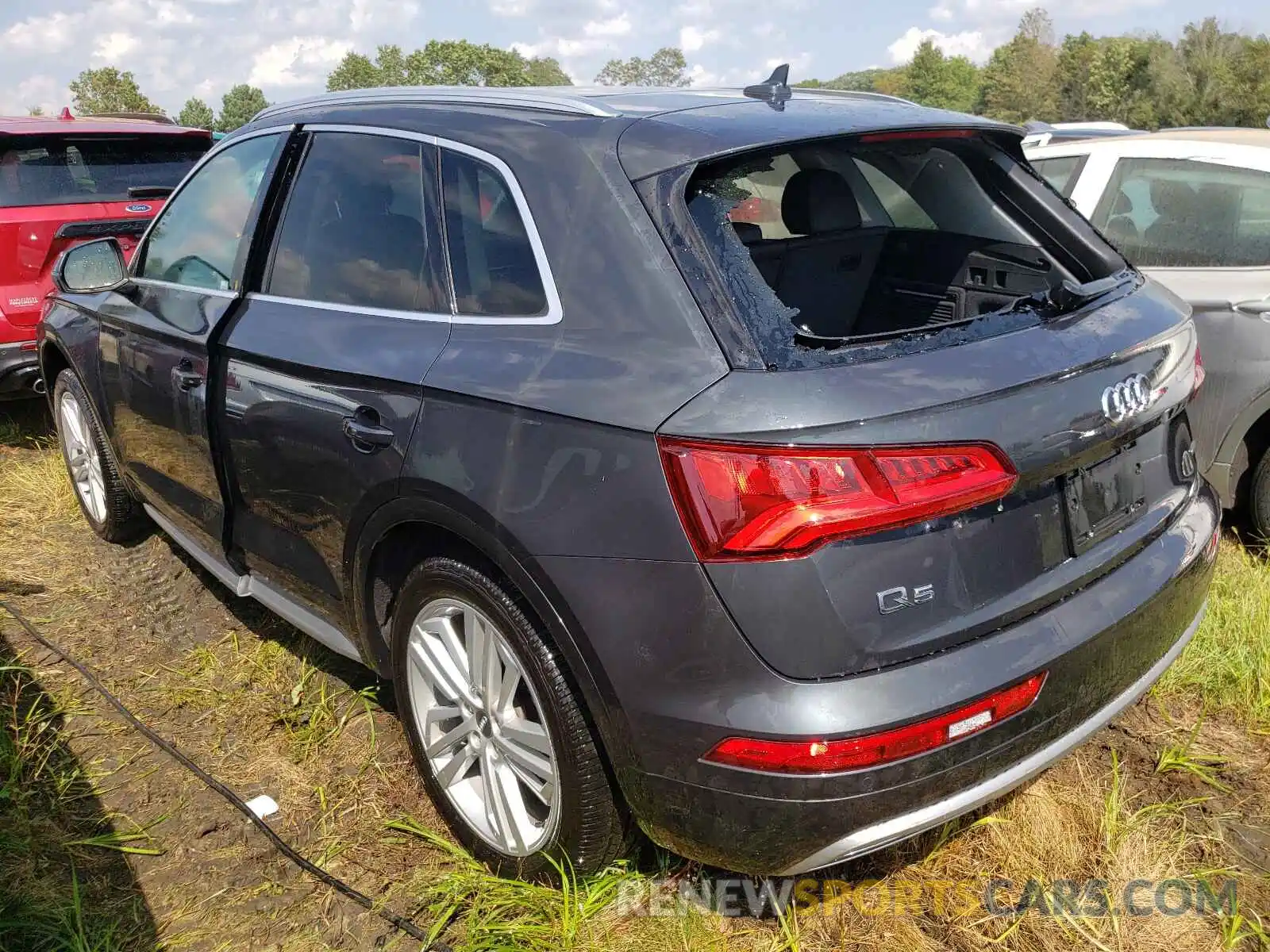 3 Photograph of a damaged car WA1BNAFY9L2030467 AUDI Q5 2020