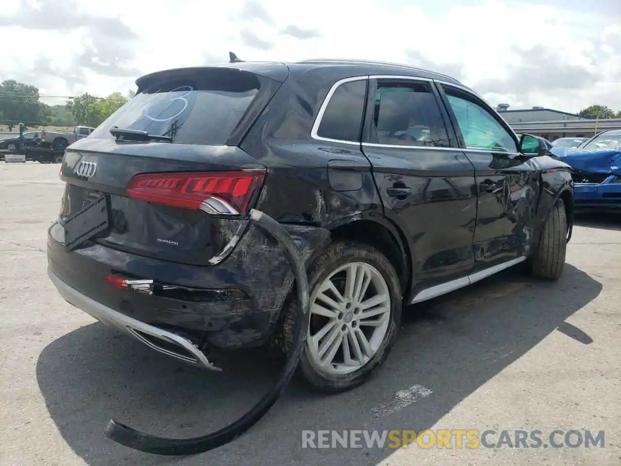 4 Photograph of a damaged car WA1BNAFY9L2035863 AUDI Q5 2020