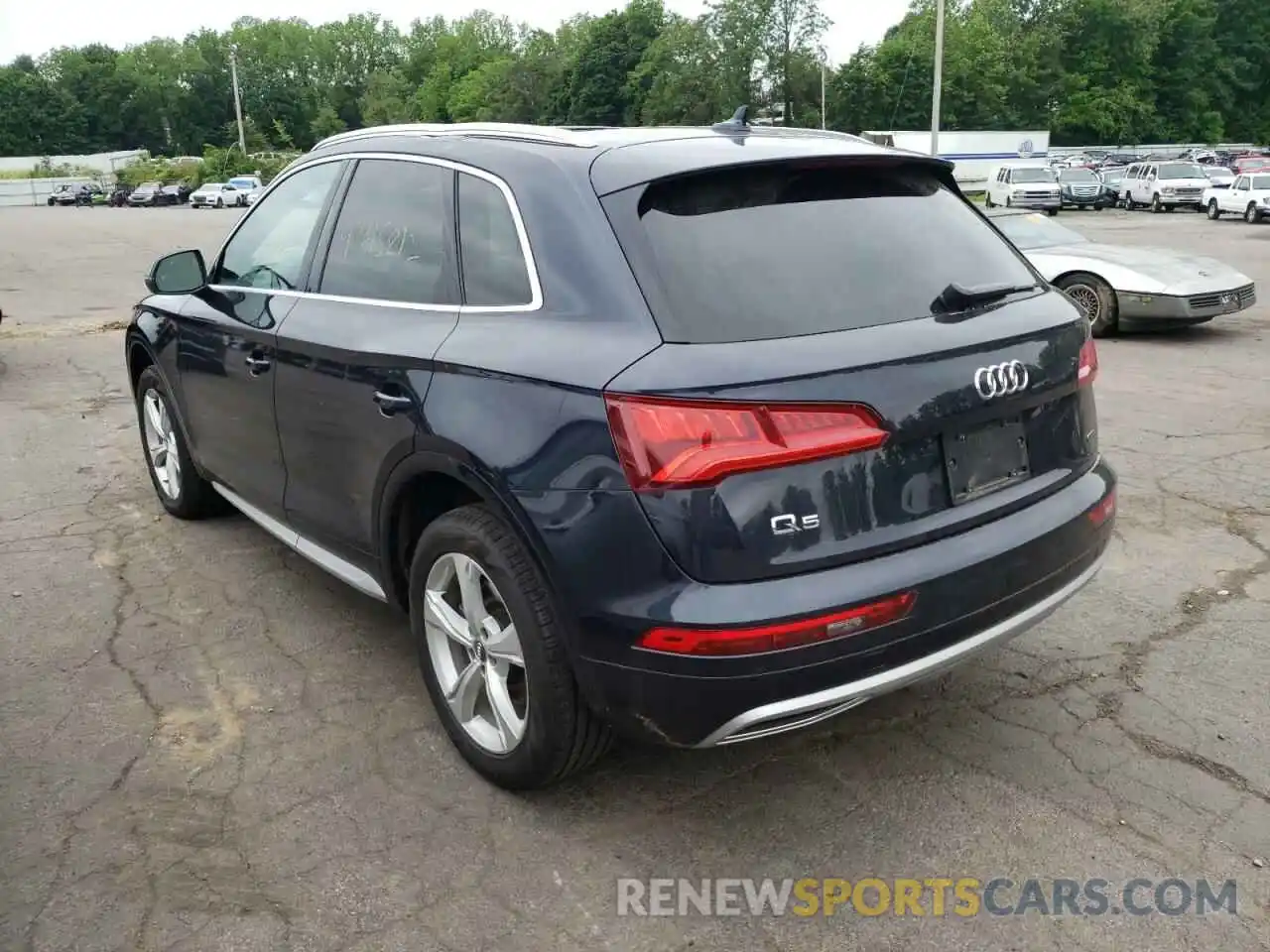 3 Photograph of a damaged car WA1BNAFY9L2046541 AUDI Q5 2020