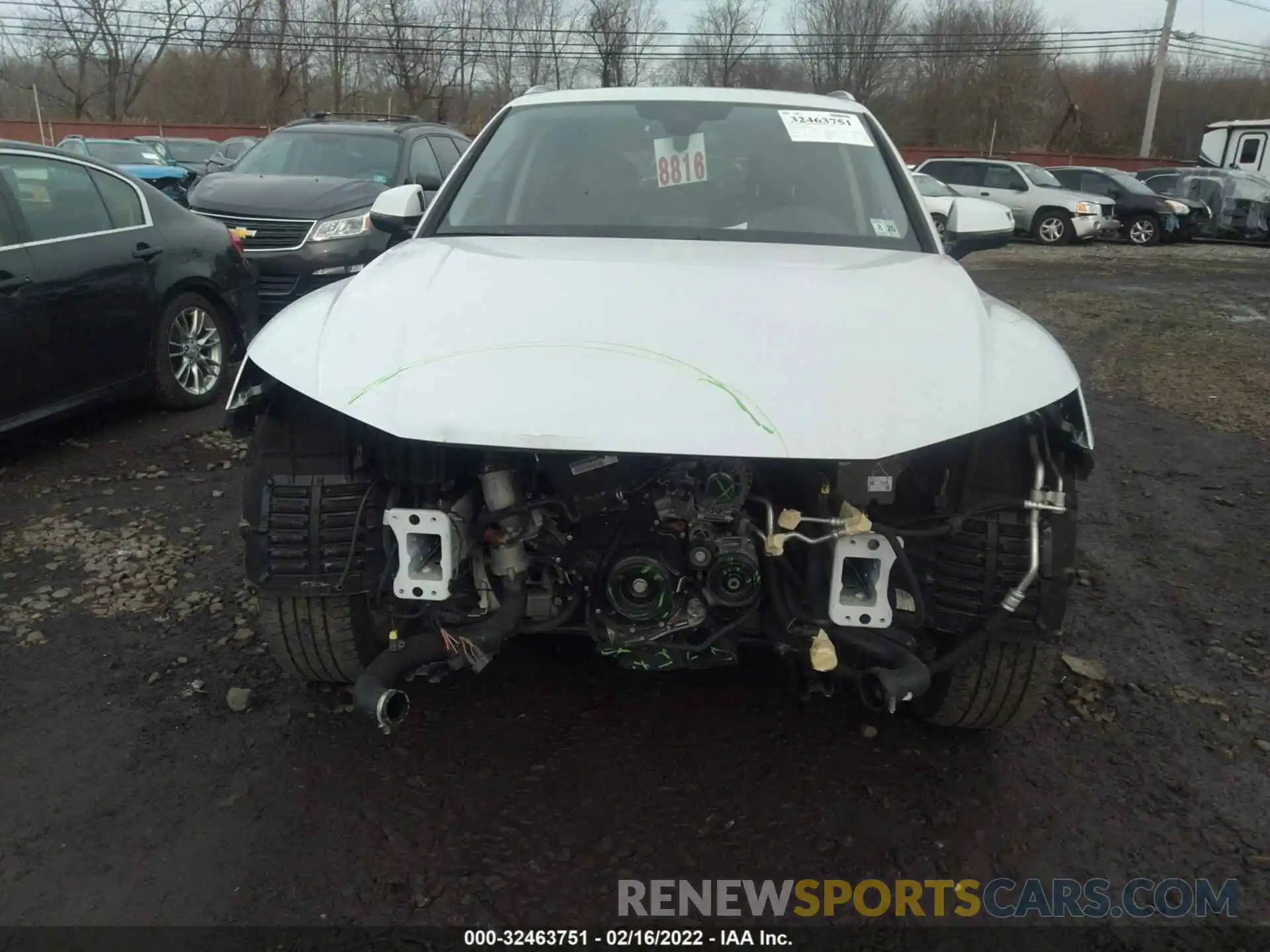 6 Photograph of a damaged car WA1BNAFY9L2072069 AUDI Q5 2020