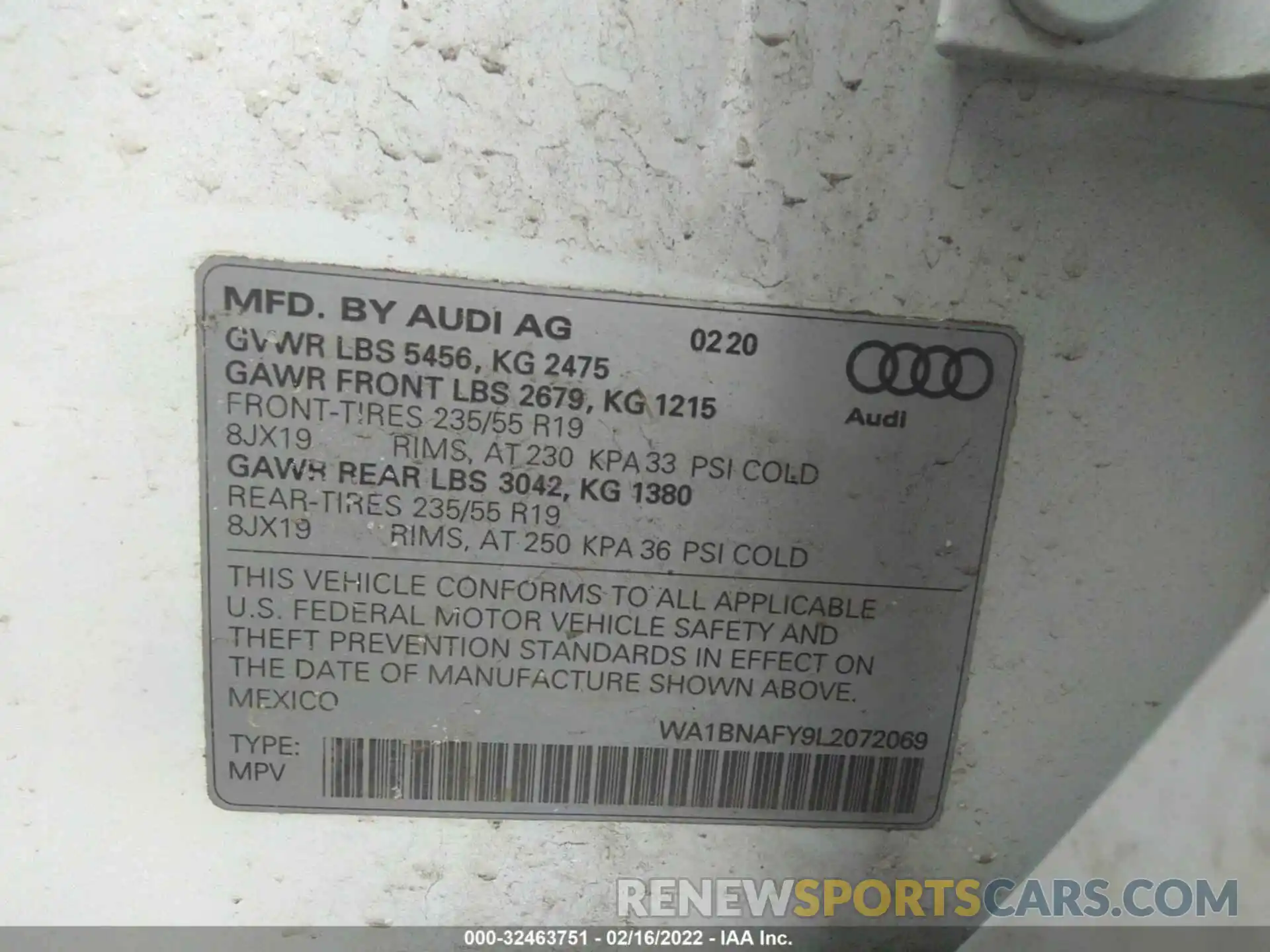 9 Photograph of a damaged car WA1BNAFY9L2072069 AUDI Q5 2020