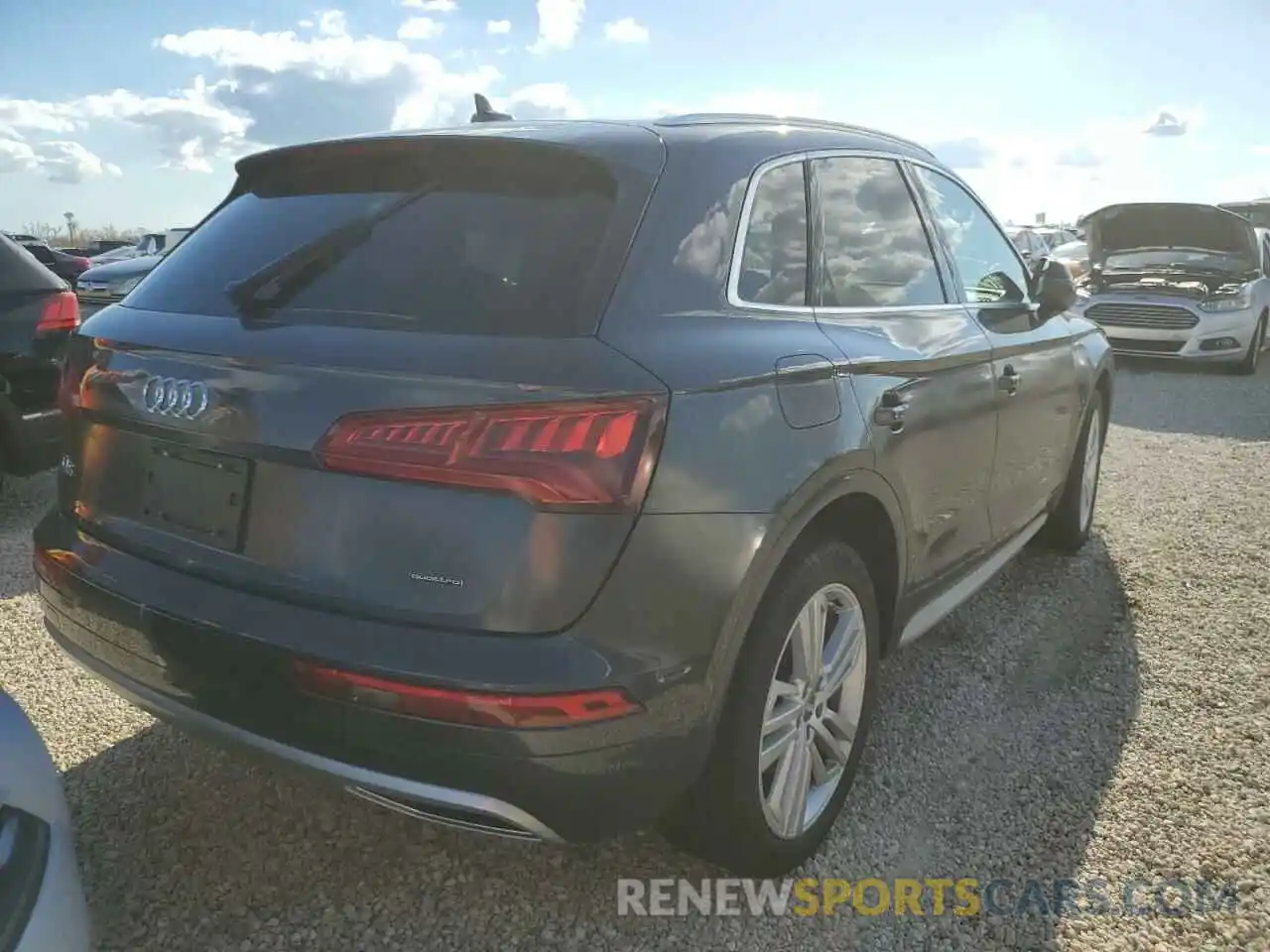 4 Фотография поврежденного автомобиля WA1BNAFY9L2075649 AUDI Q5 2020