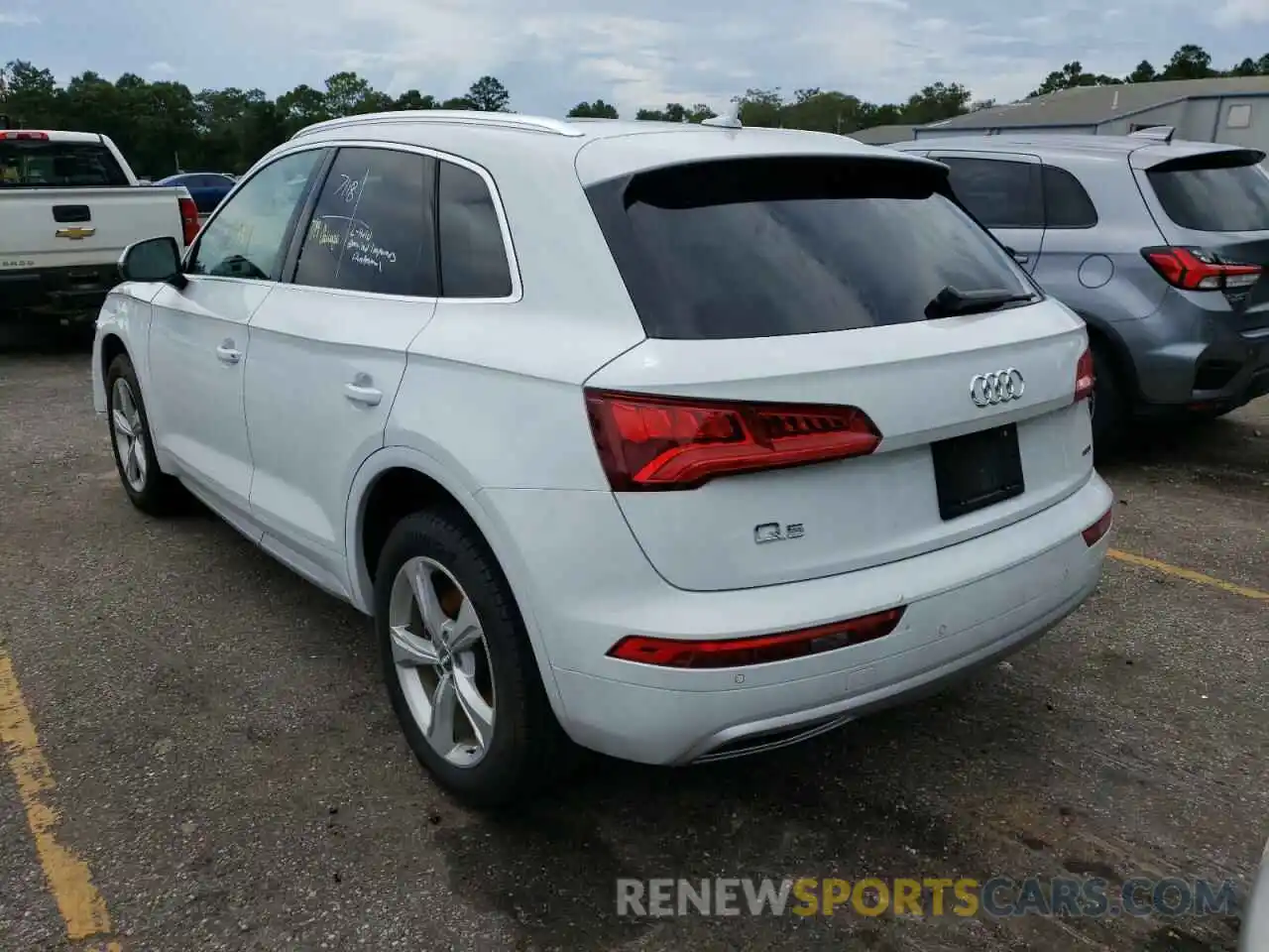 3 Фотография поврежденного автомобиля WA1BNAFY9L2095285 AUDI Q5 2020