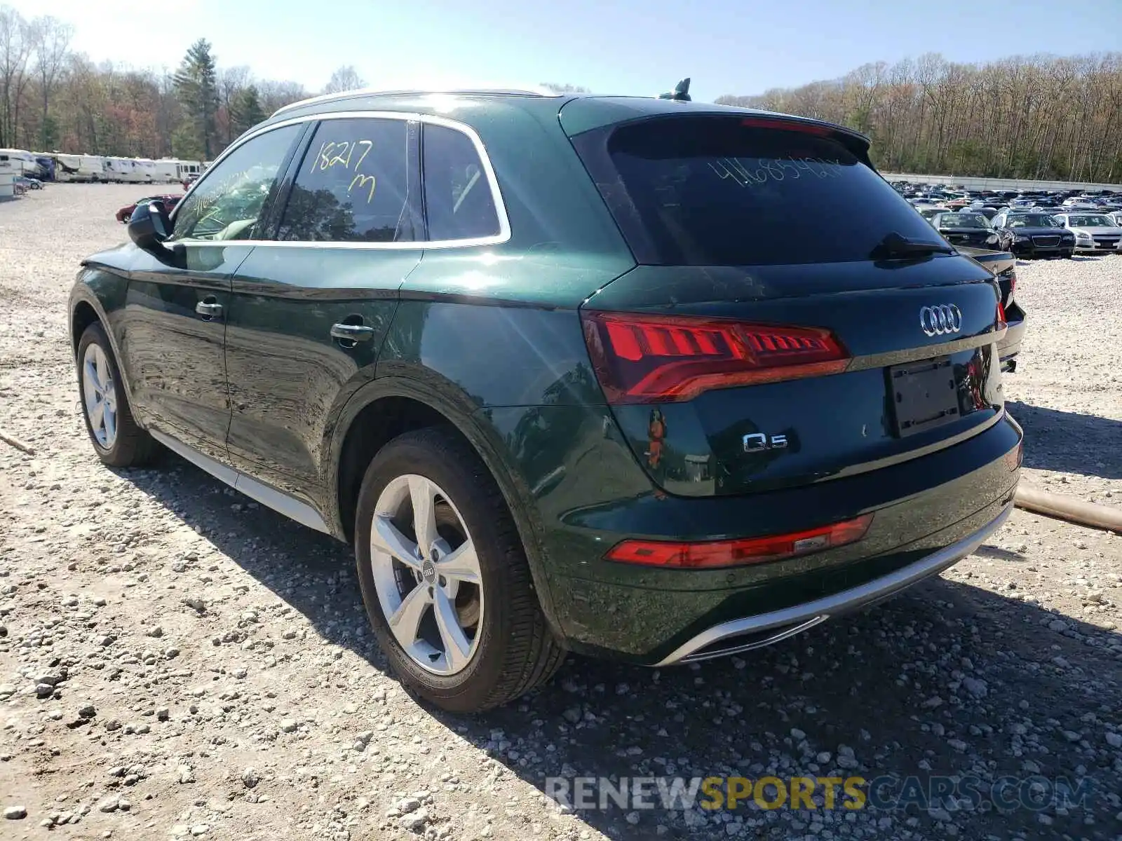 3 Photograph of a damaged car WA1BNAFYXL2008218 AUDI Q5 2020